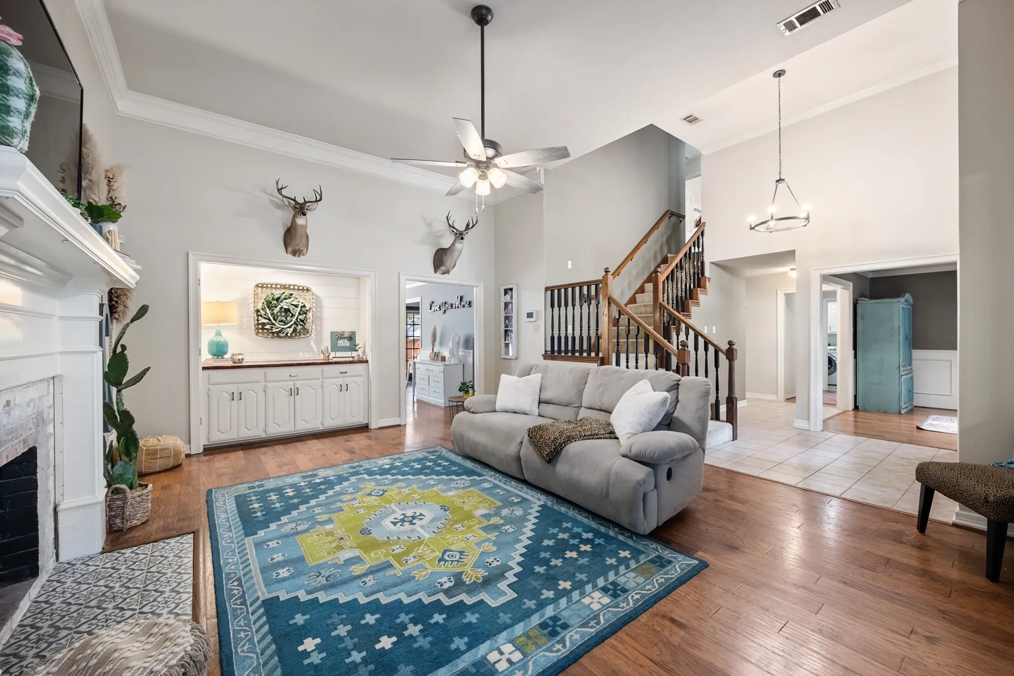 Single Family Residence For Sale in Rockwall County , 609 Christan Court, Rockwall, Texas 75087, 4 Bedroom, 3 Bathroom, 2 Garage spaces, 2,627 Sqft, built in 1987, mls#21352819, Real Estate Agent in Rockwall, Homes For Sale in Rockwall county, Homes For Sale in Rockwall, Realtor in Rockwall Texas, Real Estate Brokerage Independent Realty Texas, Luminita Cordes Realtor