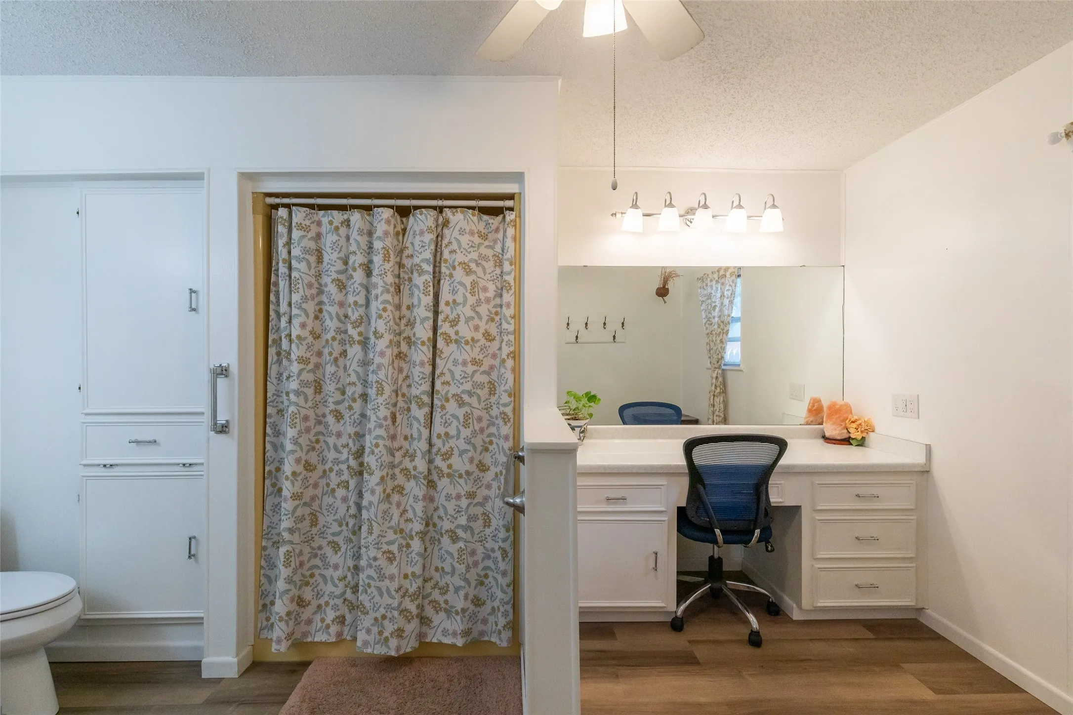 Single Family Residence For Sale in Taylor County , 2934 S 28th Street, Abilene, Texas 79605, 3 Bedroom, 2 Bathroom, 2 Garage spaces, 1,882 Sqft, built in 1959, mls#21352713, Real Estate Agent in Abilene, Homes For Sale in Taylor county, Homes For Sale in Abilene, Realtor in Abilene Texas, Real Estate Brokerage Independent Realty Texas, Luminita Cordes Realtor