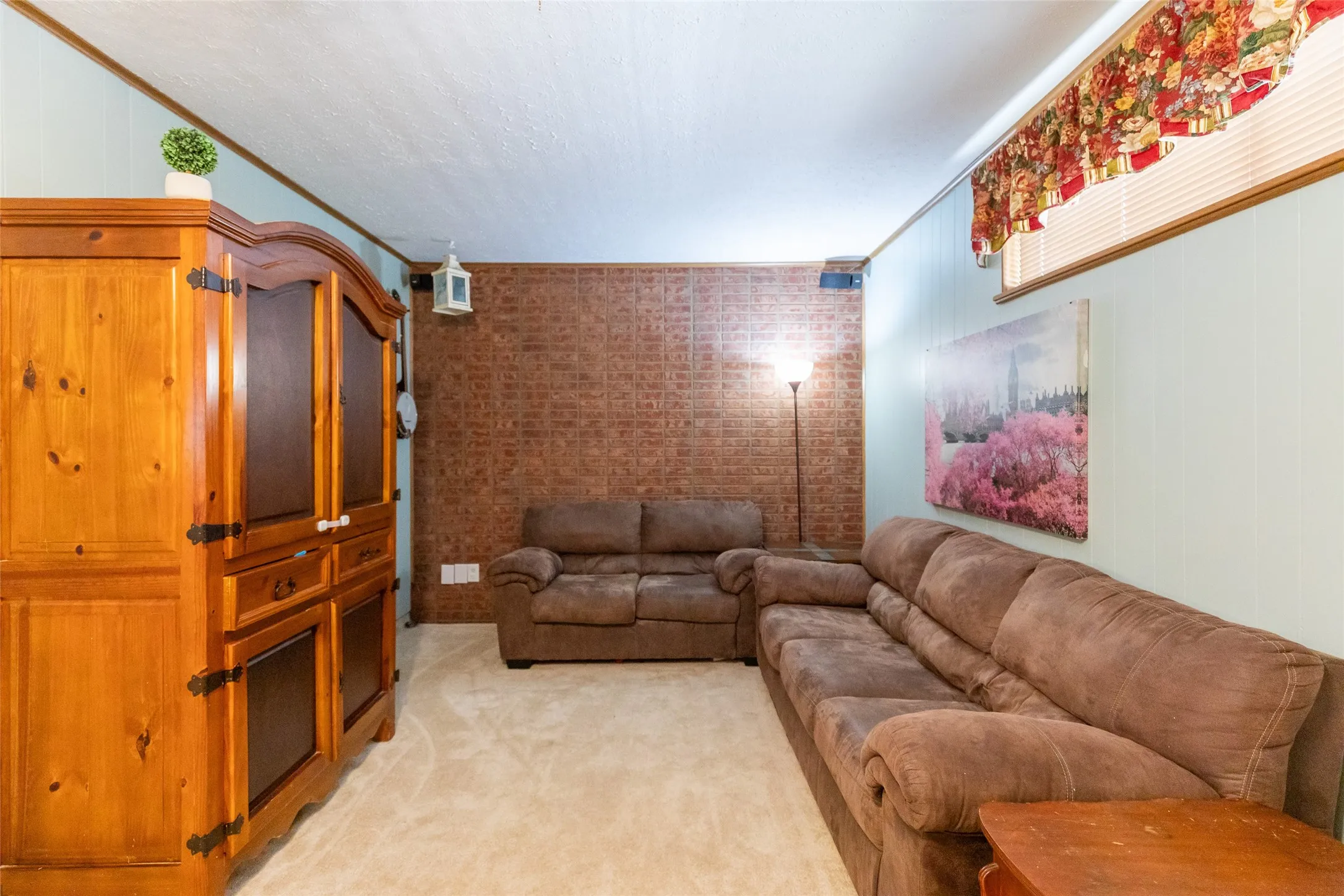 Single Family Residence For Sale in Taylor County , 2934 S 28th Street, Abilene, Texas 79605, 3 Bedroom, 2 Bathroom, 2 Garage spaces, 1,882 Sqft, built in 1959, mls#21352713, Real Estate Agent in Abilene, Homes For Sale in Taylor county, Homes For Sale in Abilene, Realtor in Abilene Texas, Real Estate Brokerage Independent Realty Texas, Luminita Cordes Realtor