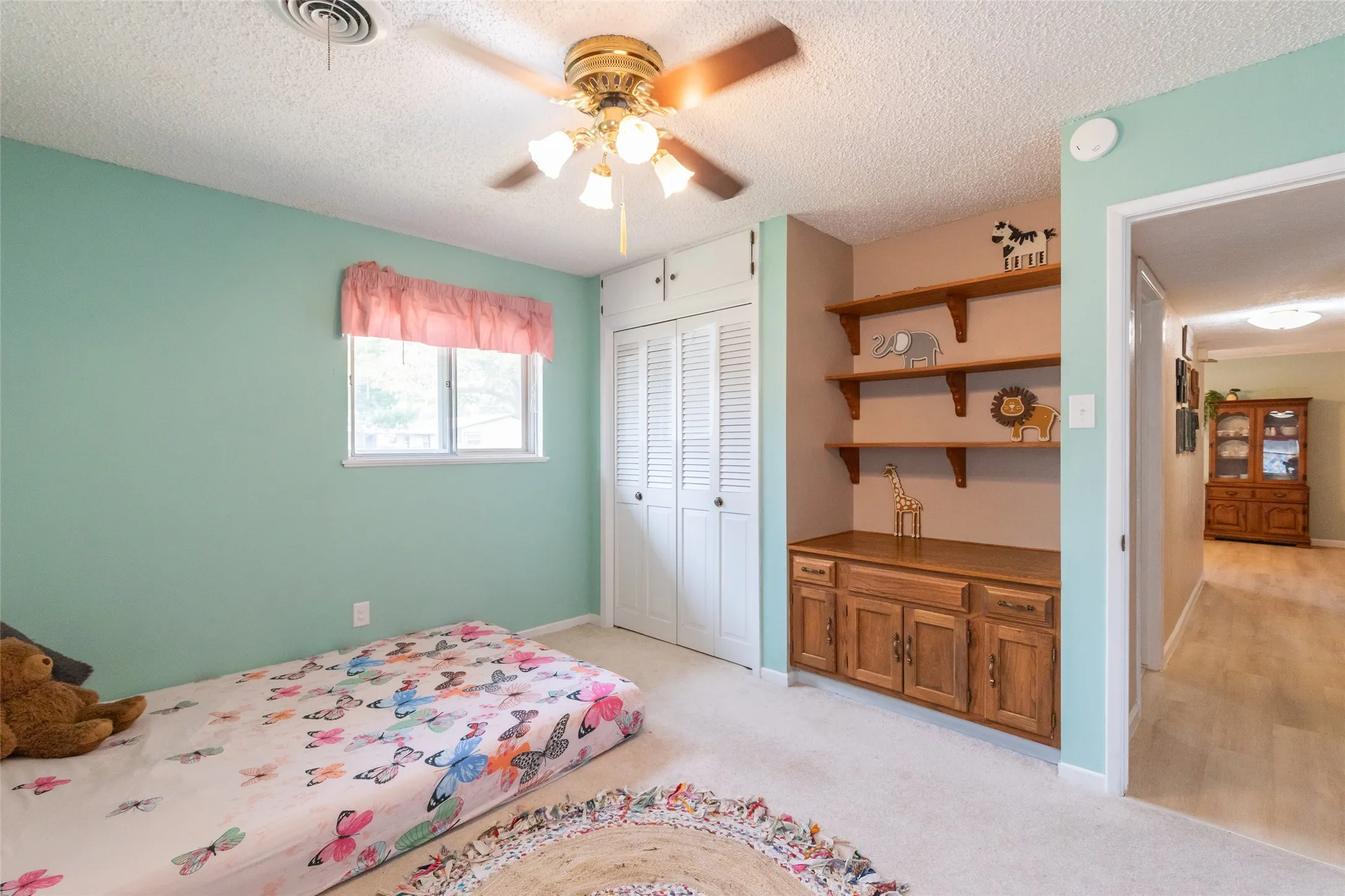 Single Family Residence For Sale in Taylor County , 2934 S 28th Street, Abilene, Texas 79605, 3 Bedroom, 2 Bathroom, 2 Garage spaces, 1,882 Sqft, built in 1959, mls#21352713, Real Estate Agent in Abilene, Homes For Sale in Taylor county, Homes For Sale in Abilene, Realtor in Abilene Texas, Real Estate Brokerage Independent Realty Texas, Luminita Cordes Realtor