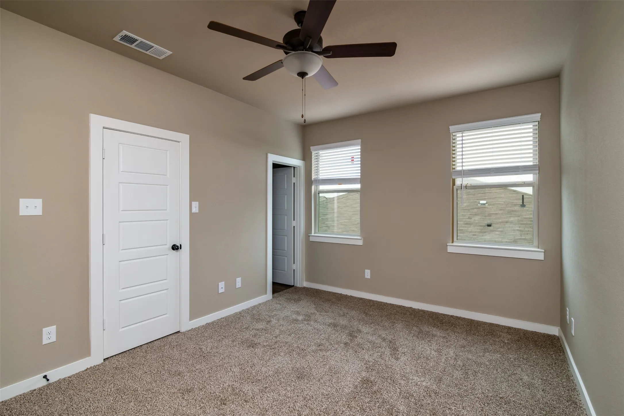 Duplex For Rent in Ellis County , 604 Harvest Moon Drive, Venus, Texas 76084, 3 Bedroom, 3 Bathroom, 2 Garage spaces, 1,422 Sqft, built in 2021, mls#21352892, Real Estate Agent in Venus, Homes For Rent in Ellis county, Homes For Rent in Venus, Realtor in Venus Texas, Real Estate Brokerage Independent Realty Texas, Luminita Cordes Realtor