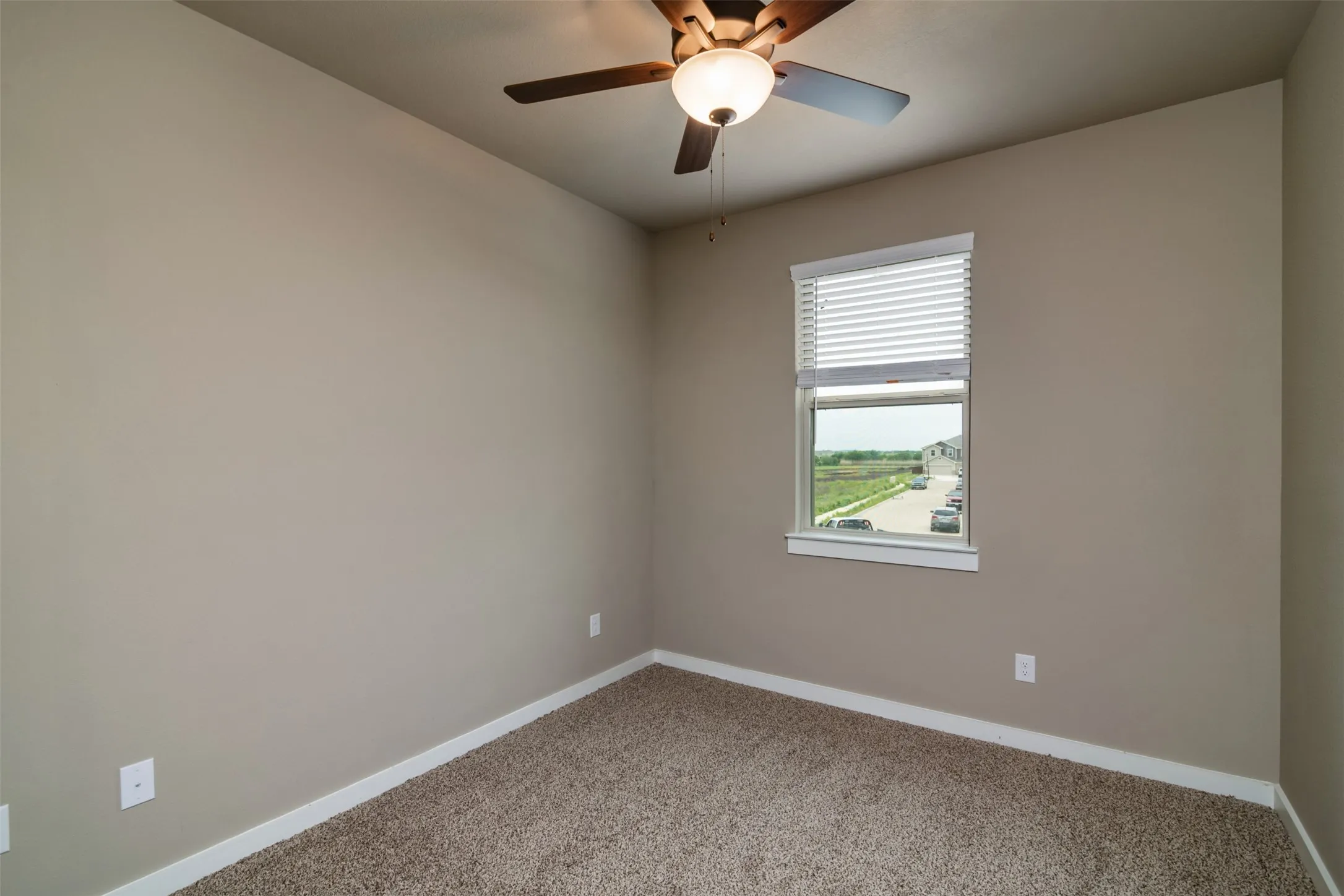 Duplex For Rent in Ellis County , 604 Harvest Moon Drive, Venus, Texas 76084, 3 Bedroom, 3 Bathroom, 2 Garage spaces, 1,422 Sqft, built in 2021, mls#21352892, Real Estate Agent in Venus, Homes For Rent in Ellis county, Homes For Rent in Venus, Realtor in Venus Texas, Real Estate Brokerage Independent Realty Texas, Luminita Cordes Realtor