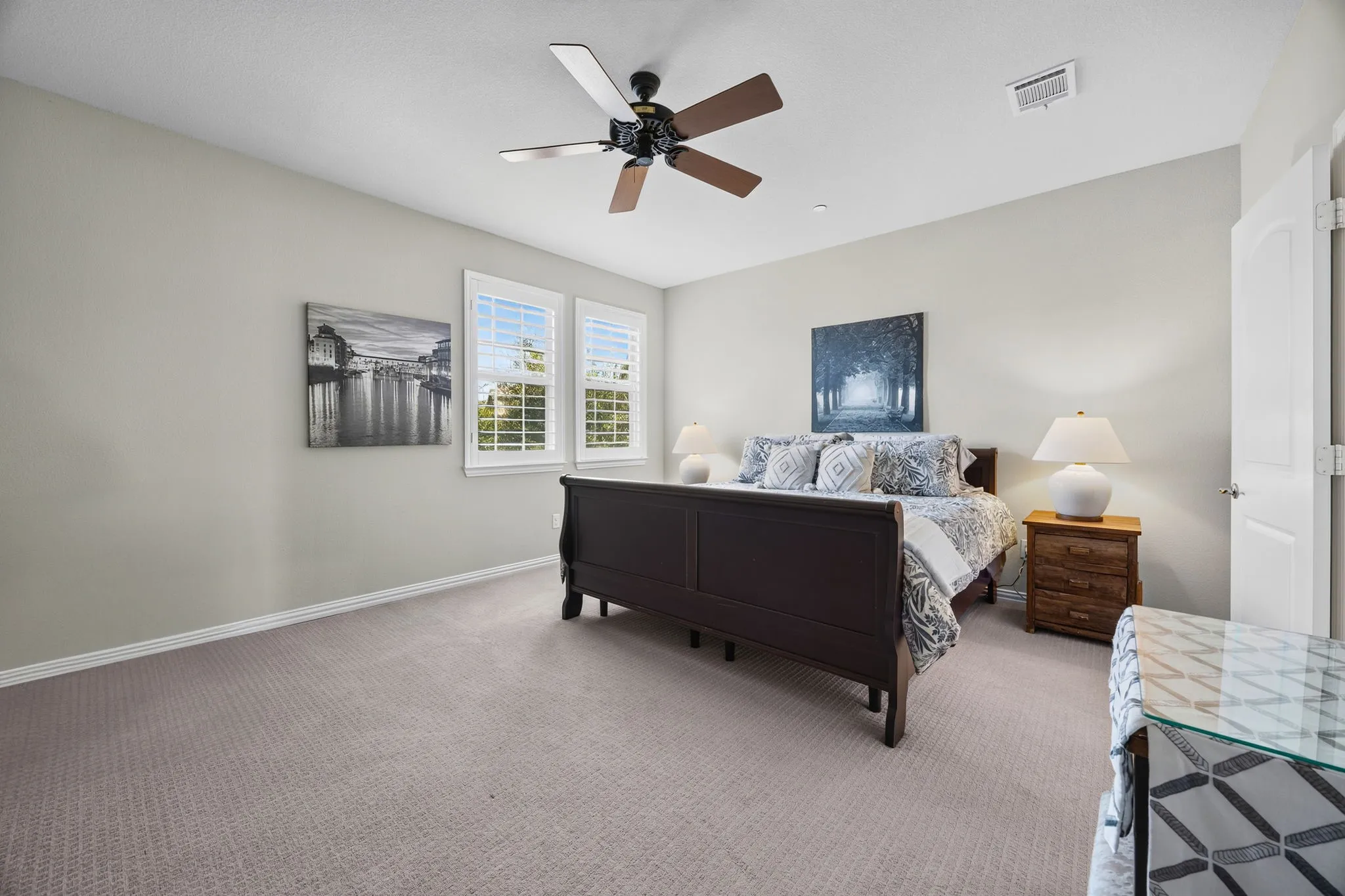 Single Family Residence For Sale in Collin County , 1325 Bailey Lane, Allen, Texas 75013, 3 Bedroom, 3 Bathroom, 2 Garage spaces, 2,367 Sqft, built in 2018, mls#21350985, Real Estate Agent in Allen, Homes For Sale in Collin county, Homes For Sale in Allen, Realtor in Allen Texas, Real Estate Brokerage Independent Realty Texas, Luminita Cordes Realtor