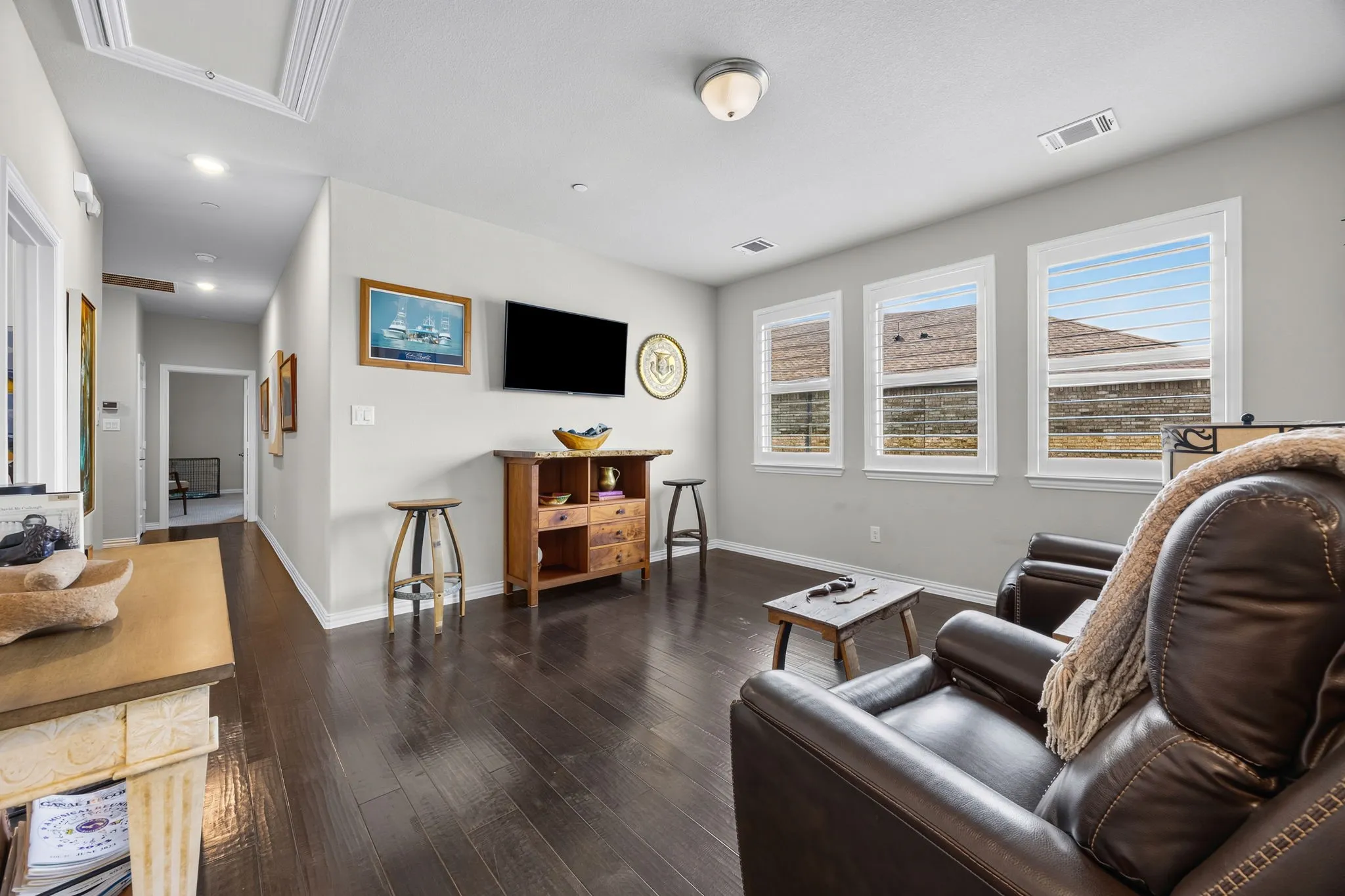 Single Family Residence For Sale in Collin County , 1325 Bailey Lane, Allen, Texas 75013, 3 Bedroom, 3 Bathroom, 2 Garage spaces, 2,367 Sqft, built in 2018, mls#21350985, Real Estate Agent in Allen, Homes For Sale in Collin county, Homes For Sale in Allen, Realtor in Allen Texas, Real Estate Brokerage Independent Realty Texas, Luminita Cordes Realtor