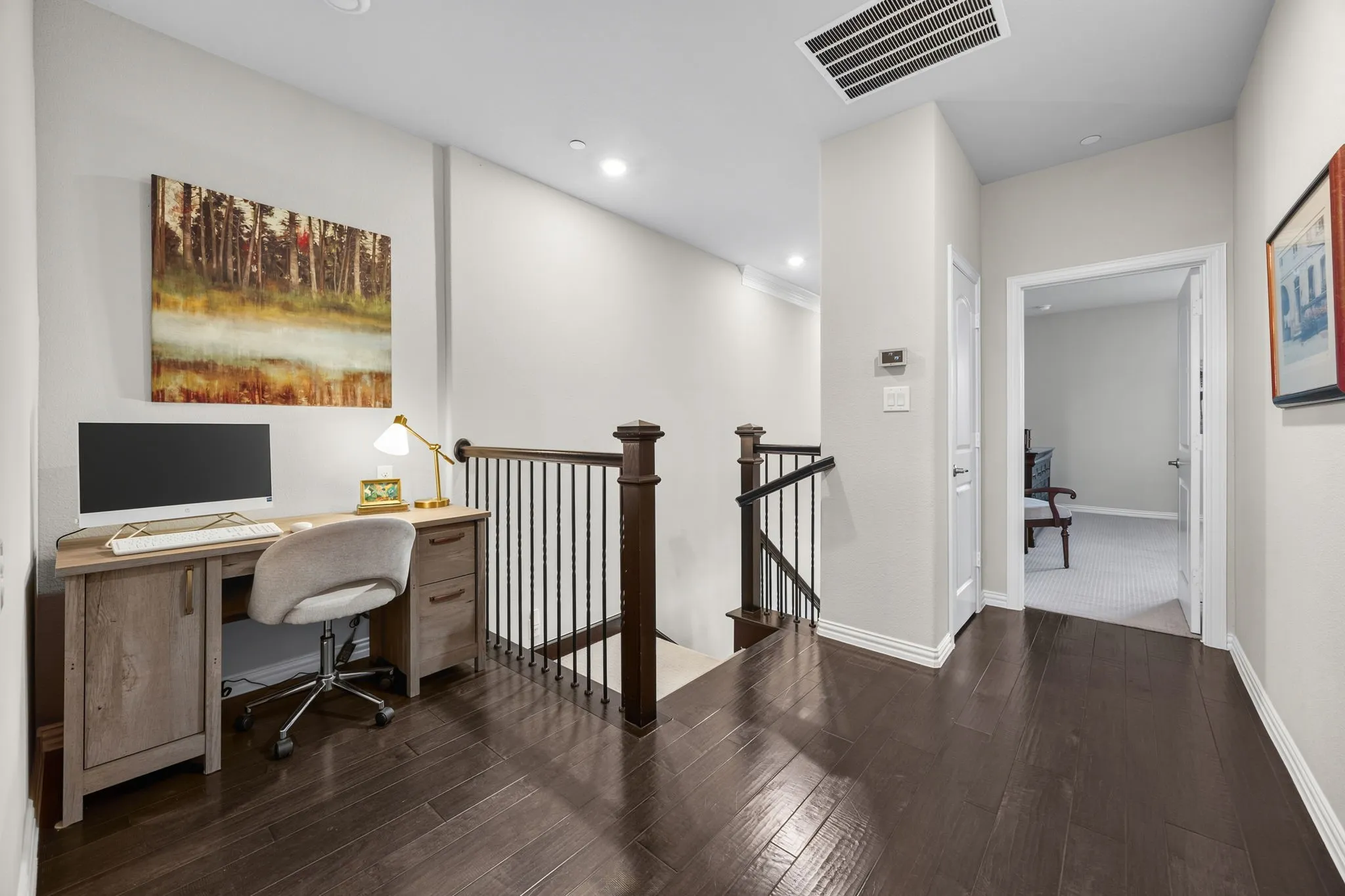 Single Family Residence For Sale in Collin County , 1325 Bailey Lane, Allen, Texas 75013, 3 Bedroom, 3 Bathroom, 2 Garage spaces, 2,367 Sqft, built in 2018, mls#21350985, Real Estate Agent in Allen, Homes For Sale in Collin county, Homes For Sale in Allen, Realtor in Allen Texas, Real Estate Brokerage Independent Realty Texas, Luminita Cordes Realtor