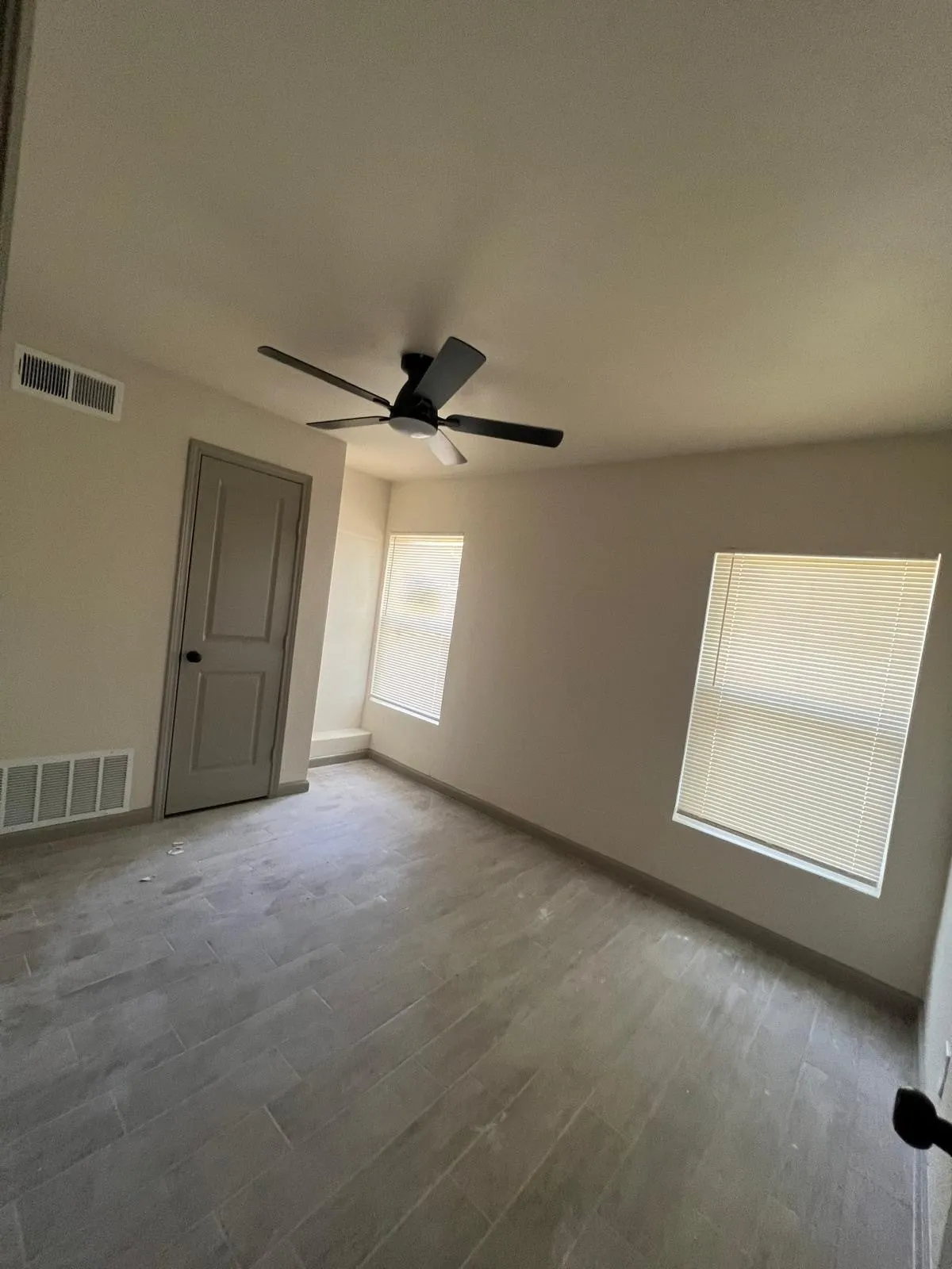 Duplex For Sale in Dallas County , 1507 Maple Drive, Garland, Texas 75042, 4 Bedroom, 2 Bathroom, Garage spaces, 0 Sqft, built in 1948, Price $320,000, mls#21351589, Real Estate Agent in Garland, Homes For Sale in Dallas county, Homes For Sale in Garland, Realtor in Garland Texas, Real Estate Brokerage Independent Realty Texas, Luminita Cordes Realtor