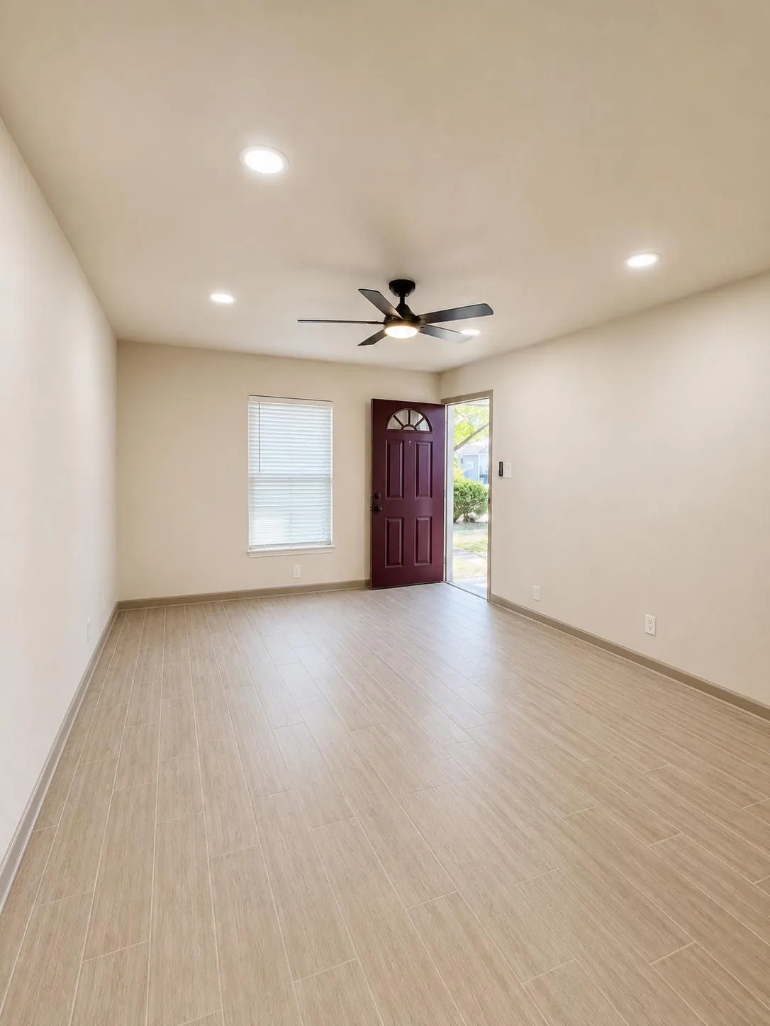 Duplex For Sale in Dallas County , 1507 Maple Drive, Garland, Texas 75042, 4 Bedroom, 2 Bathroom, Garage spaces, 0 Sqft, built in 1948, Price $320,000, mls#21351589, Real Estate Agent in Garland, Homes For Sale in Dallas county, Homes For Sale in Garland, Realtor in Garland Texas, Real Estate Brokerage Independent Realty Texas, Luminita Cordes Realtor