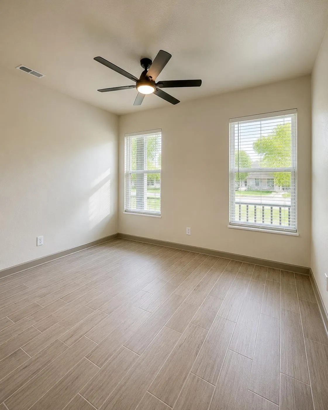 Duplex For Sale in Dallas County , 1507 Maple Drive, Garland, Texas 75042, 4 Bedroom, 2 Bathroom, Garage spaces, 0 Sqft, built in 1948, Price $320,000, mls#21351589, Real Estate Agent in Garland, Homes For Sale in Dallas county, Homes For Sale in Garland, Realtor in Garland Texas, Real Estate Brokerage Independent Realty Texas, Luminita Cordes Realtor