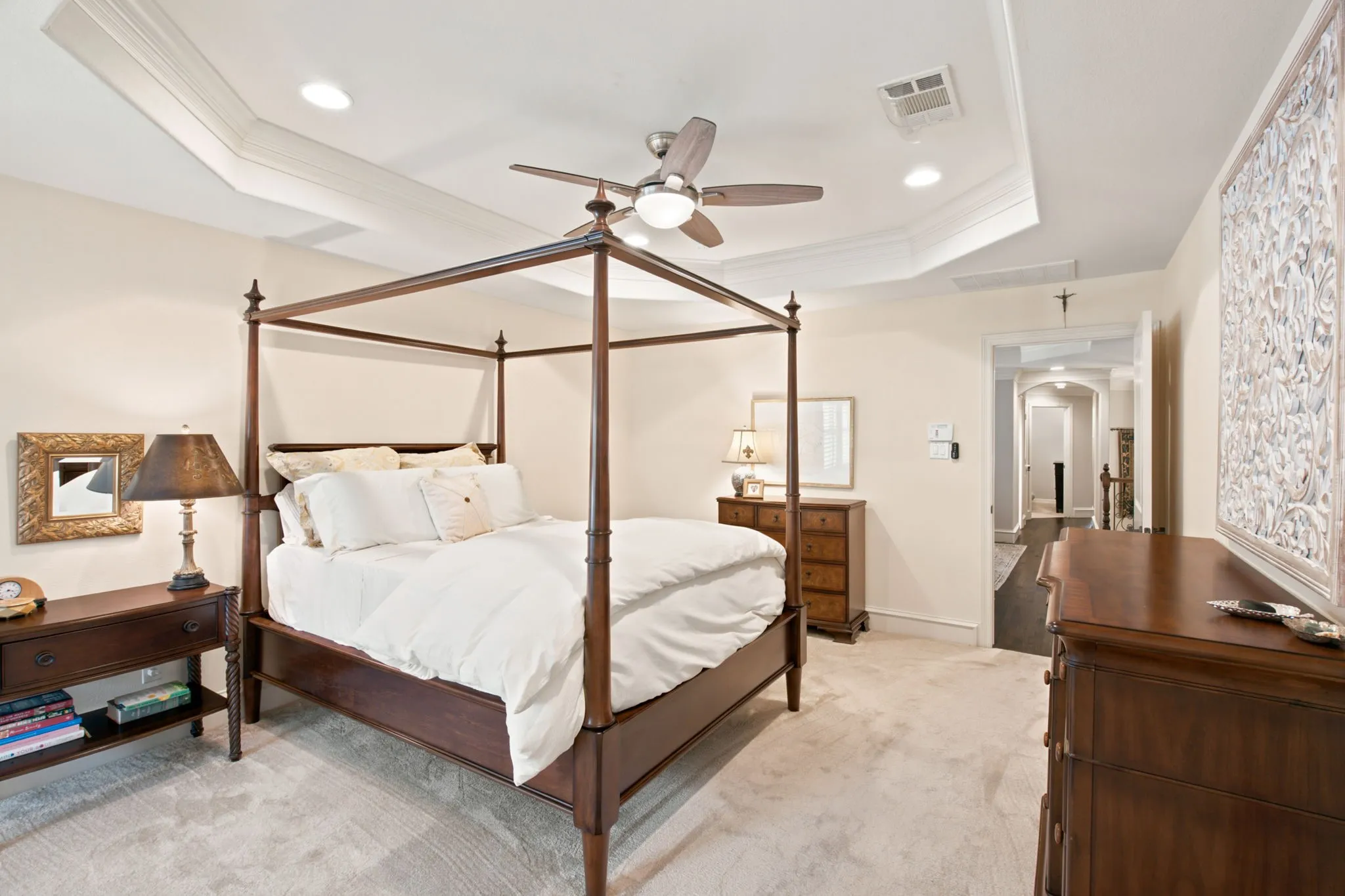 Single Family Residence For Sale in Dallas County , 5147 Miller Avenue, Dallas, Texas 75206, 3 Bedroom, 3 Bathroom, 2 Garage spaces, 2,485 Sqft, built in 2005, mls#21339192, Real Estate Agent in Dallas, Homes For Sale in Dallas county, Homes For Sale in Dallas, Realtor in Dallas Texas, Real Estate Brokerage Independent Realty Texas, Luminita Cordes Realtor