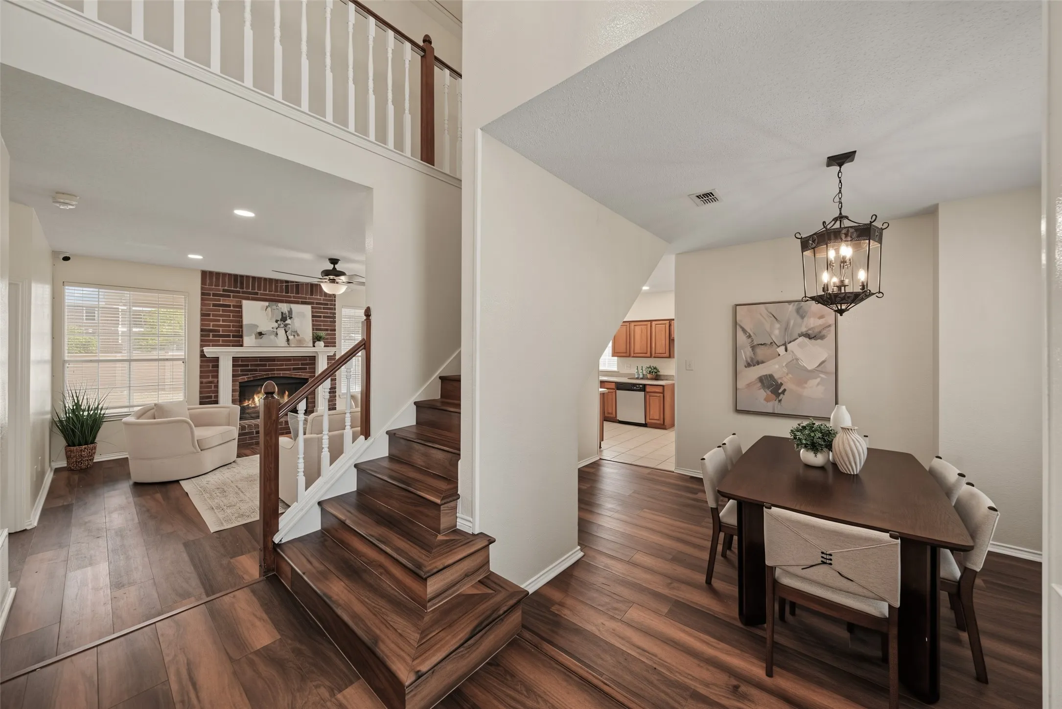 Single Family Residence For Sale in Tarrant County , 8112 Fireside Drive, North Richland Hills, Texas 76182, 4 Bedroom, 3 Bathroom, 2 Garage spaces, 2,113 Sqft, built in 1989, mls#21352368, Real Estate Agent in North Richland Hills, Homes For Sale in Tarrant county, Homes For Sale in North Richland Hills, Realtor in North Richland Hills Texas, Real Estate Brokerage Independent Realty Texas, Luminita Cordes Realtor