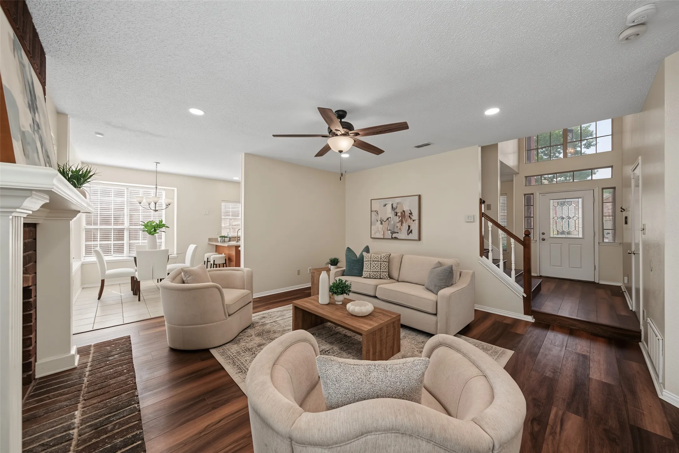 Single Family Residence For Sale in Tarrant County , 8112 Fireside Drive, North Richland Hills, Texas 76182, 4 Bedroom, 3 Bathroom, 2 Garage spaces, 2,113 Sqft, built in 1989, mls#21352368, Real Estate Agent in North Richland Hills, Homes For Sale in Tarrant county, Homes For Sale in North Richland Hills, Realtor in North Richland Hills Texas, Real Estate Brokerage Independent Realty Texas, Luminita Cordes Realtor