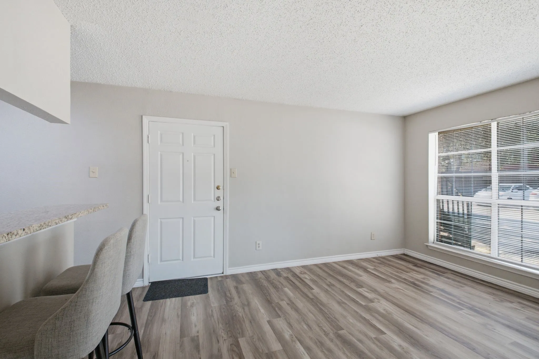 Condominium For Sale in Collin County , 18333 Roehampton Drive 416, Dallas, Texas 75252, 1 Bedroom, 1 Bathroom, Garage spaces, 448 Sqft, built in 1985, mls#21352876, Real Estate Agent in Dallas, Homes For Sale in Collin county, Homes For Sale in Dallas, Realtor in Dallas Texas, Real Estate Brokerage Independent Realty Texas, Luminita Cordes Realtor