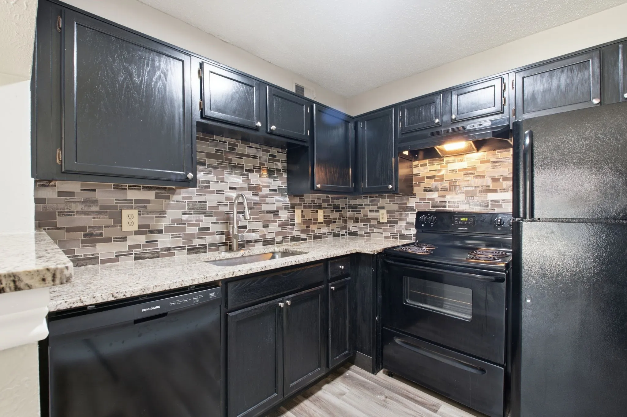 Condominium For Sale in Collin County , 18333 Roehampton Drive 416, Dallas, Texas 75252, 1 Bedroom, 1 Bathroom, Garage spaces, 448 Sqft, built in 1985, mls#21352876, Real Estate Agent in Dallas, Homes For Sale in Collin county, Homes For Sale in Dallas, Realtor in Dallas Texas, Real Estate Brokerage Independent Realty Texas, Luminita Cordes Realtor