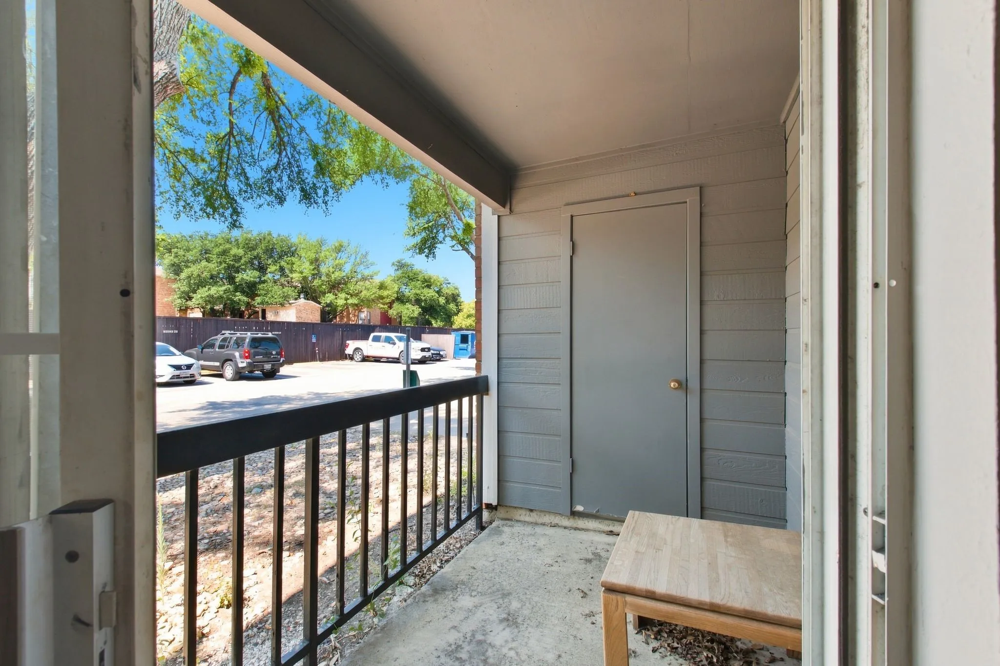 Condominium For Sale in Collin County , 18333 Roehampton Drive 416, Dallas, Texas 75252, 1 Bedroom, 1 Bathroom, Garage spaces, 448 Sqft, built in 1985, mls#21352876, Real Estate Agent in Dallas, Homes For Sale in Collin county, Homes For Sale in Dallas, Realtor in Dallas Texas, Real Estate Brokerage Independent Realty Texas, Luminita Cordes Realtor