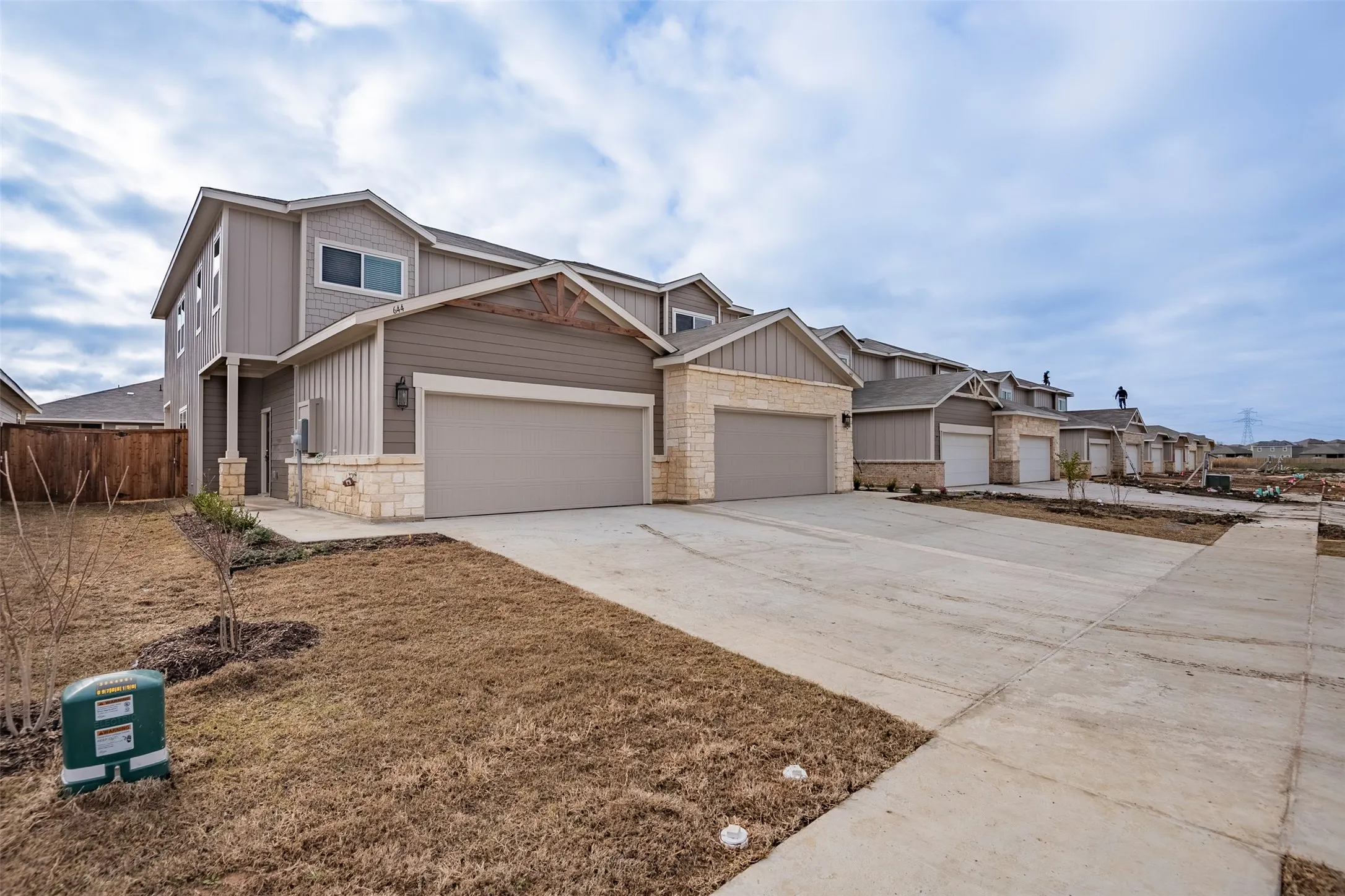 Duplex For Rent in Ellis County , 644 Wheatfield Drive, Venus, Texas 76084, 4 Bedroom, 3 Bathroom, 2 Garage spaces, 1,926 Sqft, built in 2023, mls#21352939, Real Estate Agent in Venus, Homes For Rent in Ellis county, Homes For Rent in Venus, Realtor in Venus Texas, Real Estate Brokerage Independent Realty Texas, Luminita Cordes Realtor