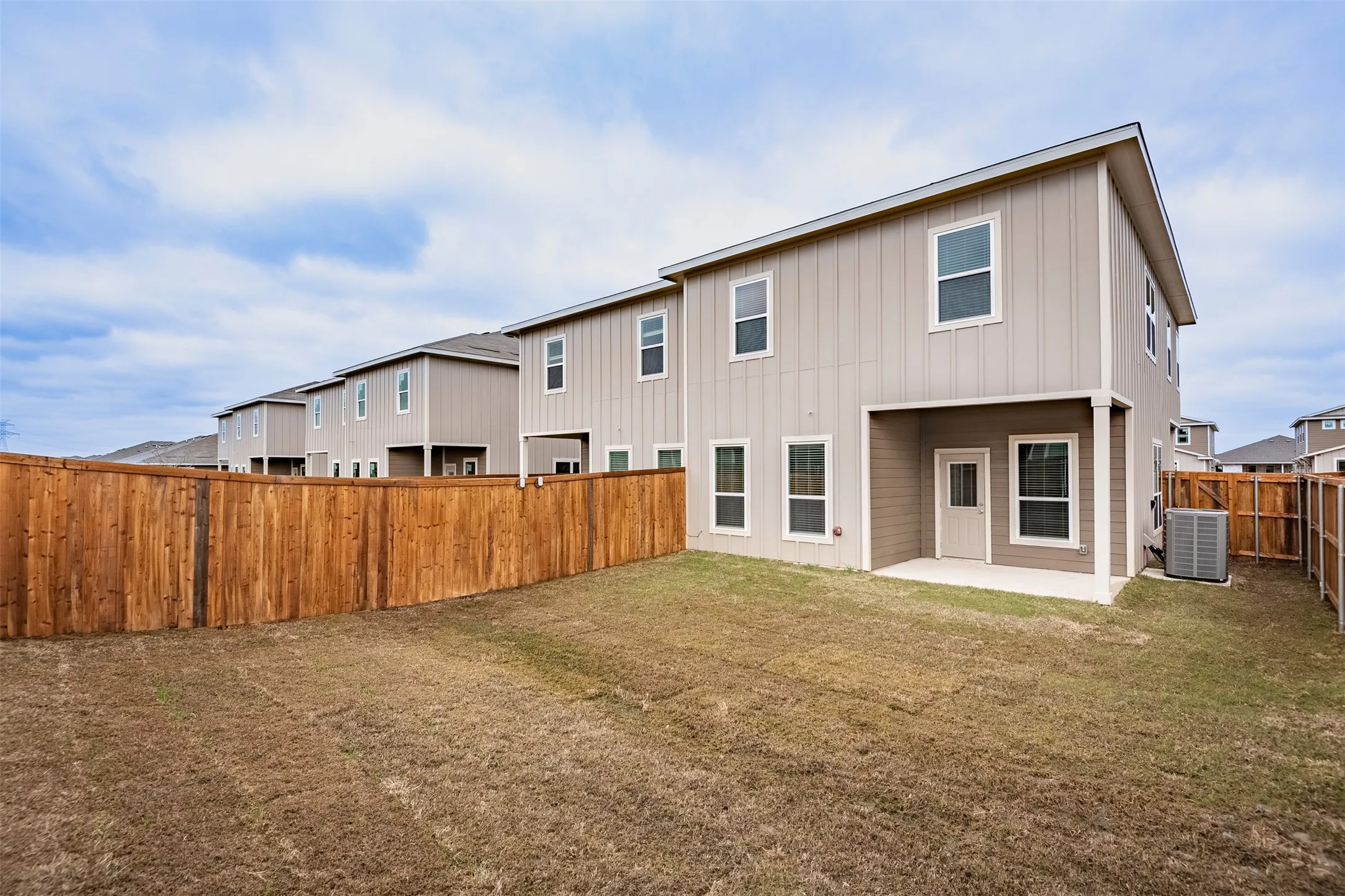 Duplex For Rent in Ellis County , 644 Wheatfield Drive, Venus, Texas 76084, 4 Bedroom, 3 Bathroom, 2 Garage spaces, 1,926 Sqft, built in 2023, mls#21352939, Real Estate Agent in Venus, Homes For Rent in Ellis county, Homes For Rent in Venus, Realtor in Venus Texas, Real Estate Brokerage Independent Realty Texas, Luminita Cordes Realtor