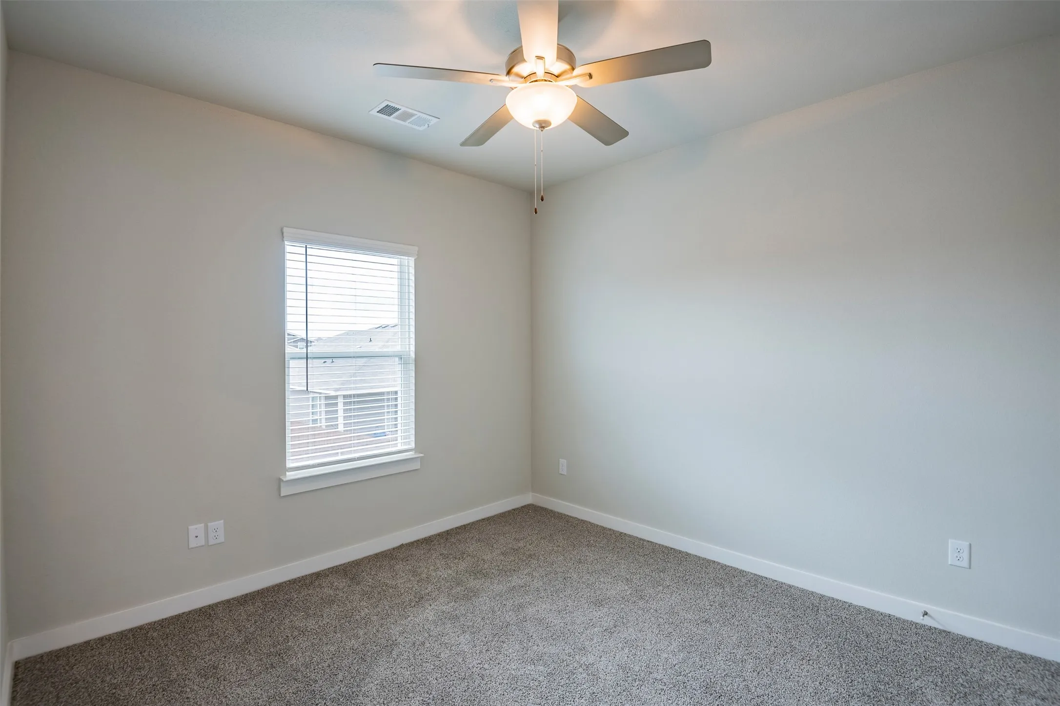 Duplex For Rent in Ellis County , 644 Wheatfield Drive, Venus, Texas 76084, 4 Bedroom, 3 Bathroom, 2 Garage spaces, 1,926 Sqft, built in 2023, mls#21352939, Real Estate Agent in Venus, Homes For Rent in Ellis county, Homes For Rent in Venus, Realtor in Venus Texas, Real Estate Brokerage Independent Realty Texas, Luminita Cordes Realtor