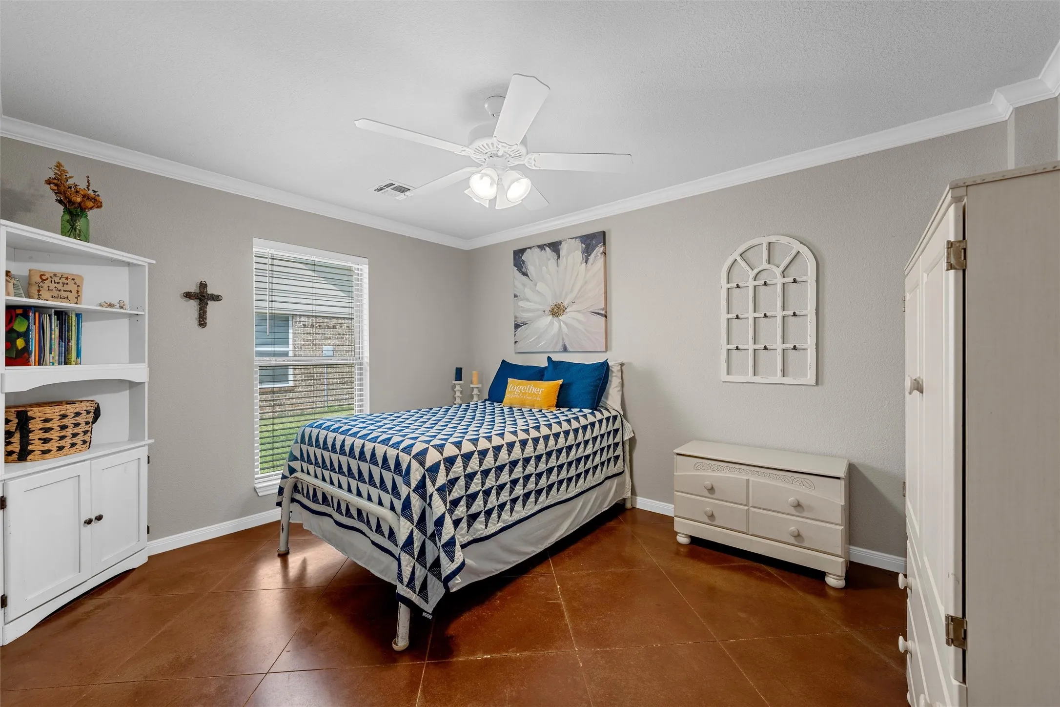 Single Family Residence For Sale in Mc Lennan County , 1200 N Davis Street, West, Texas 76691, 3 Bedroom, 4 Bathroom, 2 Garage spaces, 2,020 Sqft, built in 2016, mls#21351302, Real Estate Agent in West, Homes For Sale in Mc Lennan county, Homes For Sale in West, Realtor in West Texas, Real Estate Brokerage Independent Realty Texas, Luminita Cordes Realtor