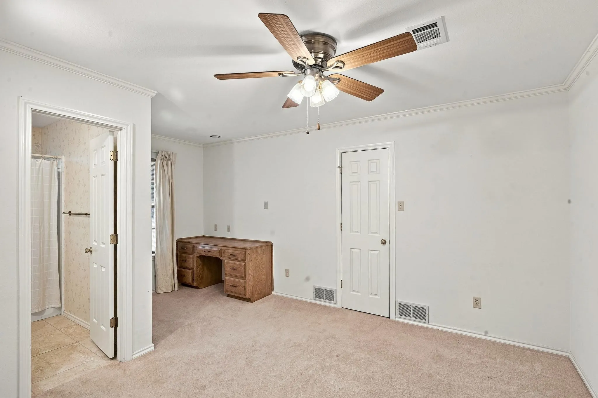 Guest Quarters