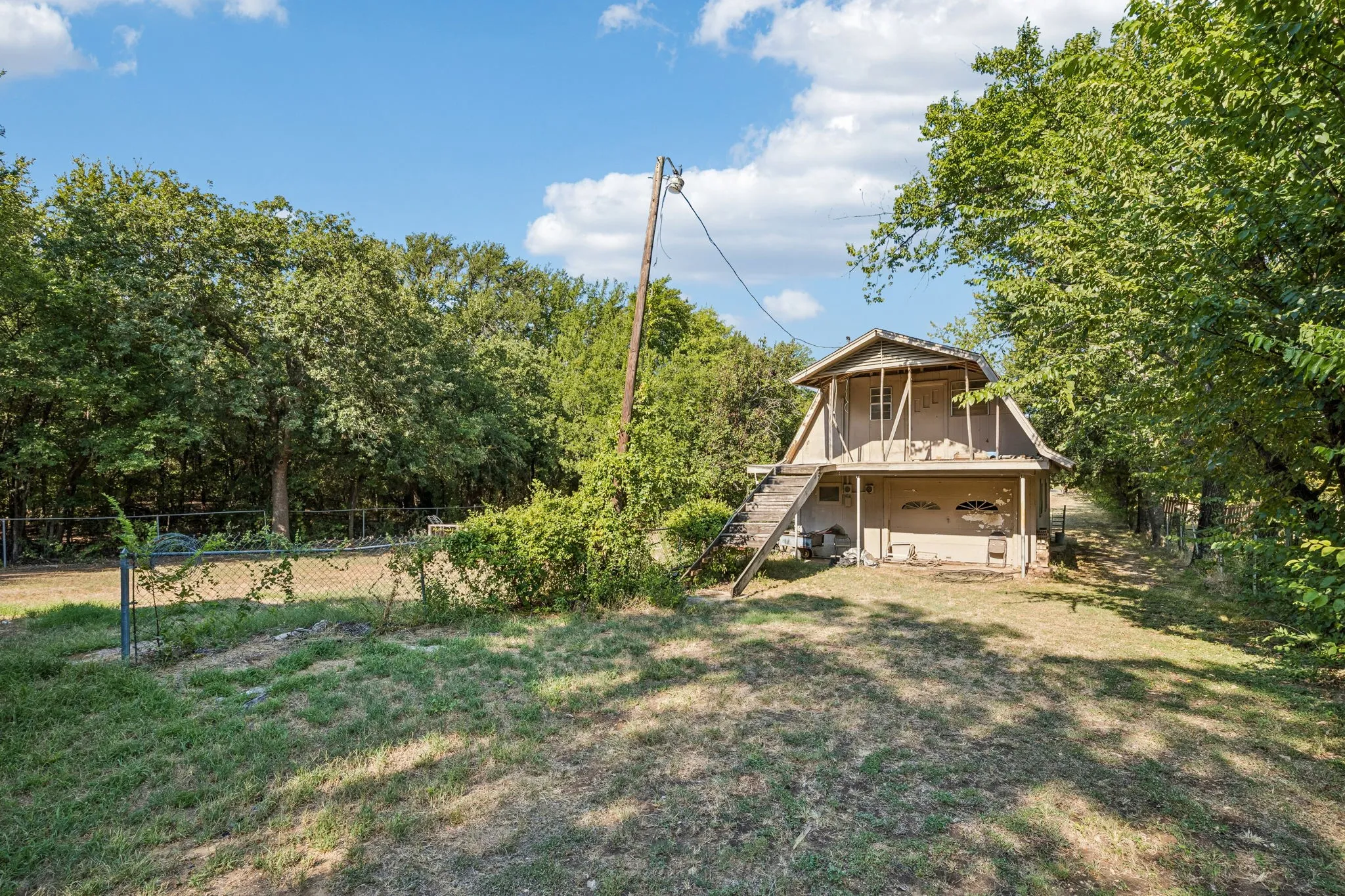 Unimproved Land For Sale in Tarrant County , 1208 Whitley Road, Keller, Texas 76248, 0, 0, Garage spaces, 0 Sqft, built in 1971, Price $450,000, mls#21351298, Real Estate Agent in Keller, Homes For Sale in Tarrant county, Homes For Sale in Keller, Realtor in Keller Texas, Real Estate Brokerage Independent Realty Texas, Luminita Cordes Realtor