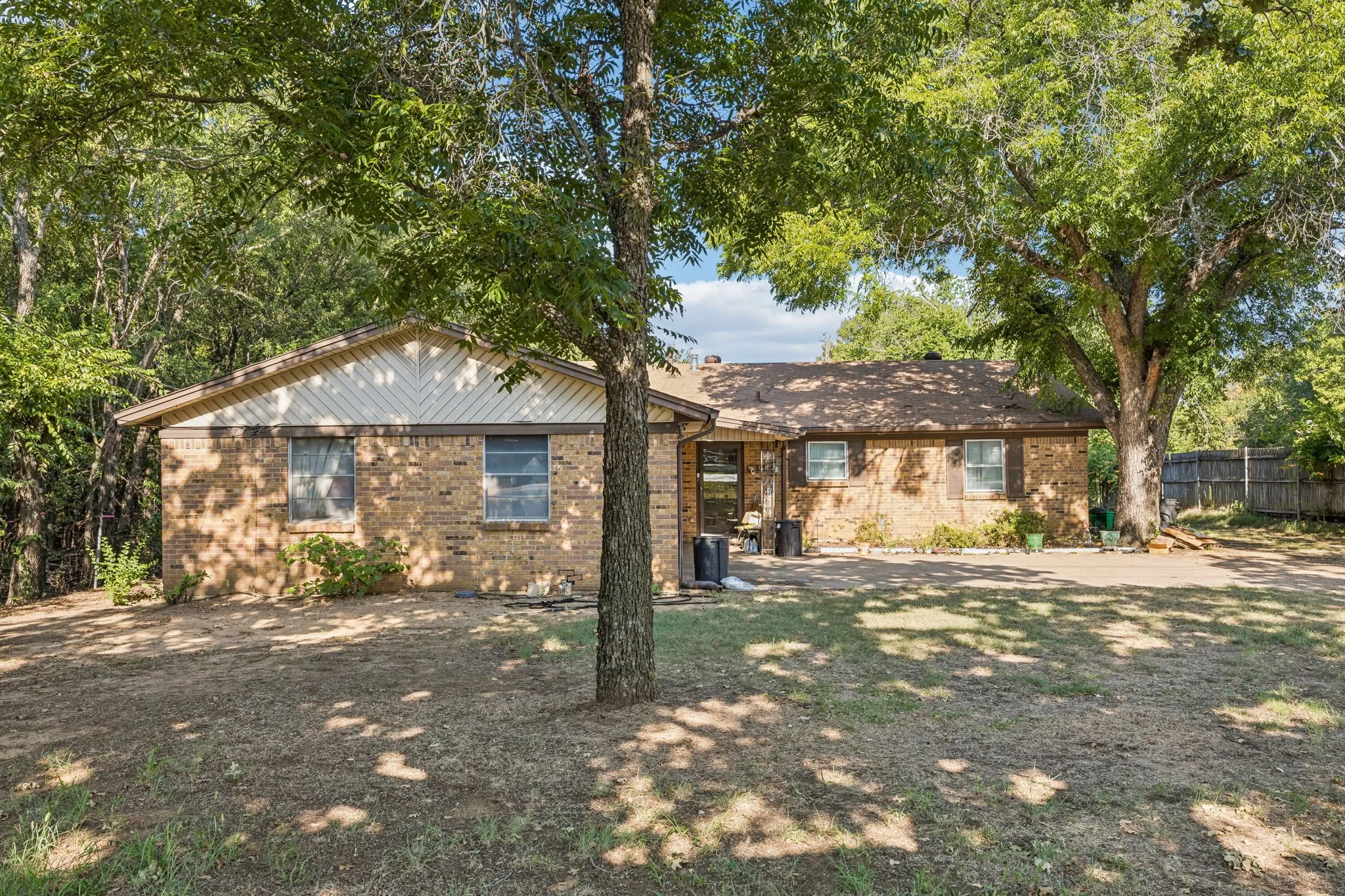 Unimproved Land For Sale in Tarrant County , 1208 Whitley Road, Keller, Texas 76248, 0, 0, Garage spaces, 0 Sqft, built in 1971, Price $450,000, mls#21351298, Real Estate Agent in Keller, Homes For Sale in Tarrant county, Homes For Sale in Keller, Realtor in Keller Texas, Real Estate Brokerage Independent Realty Texas, Luminita Cordes Realtor