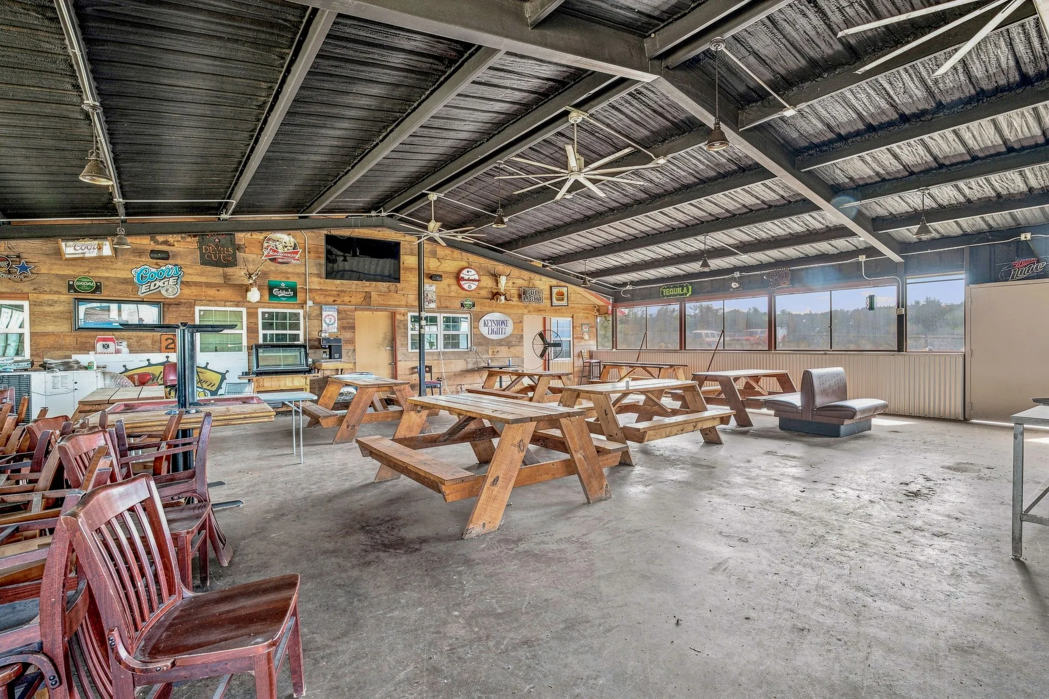 Business For Sale in Somervell County , 2869 S HWY 144 Highway, Glen Rose, Texas 76043, 0, 0, Garage spaces, 0 Sqft, built in 1992, mls#21351968, Real Estate Agent in Glen Rose, Homes For Sale in Somervell county, Homes For Sale in Glen Rose, Realtor in Glen Rose Texas, Real Estate Brokerage Independent Realty Texas, Luminita Cordes Realtor