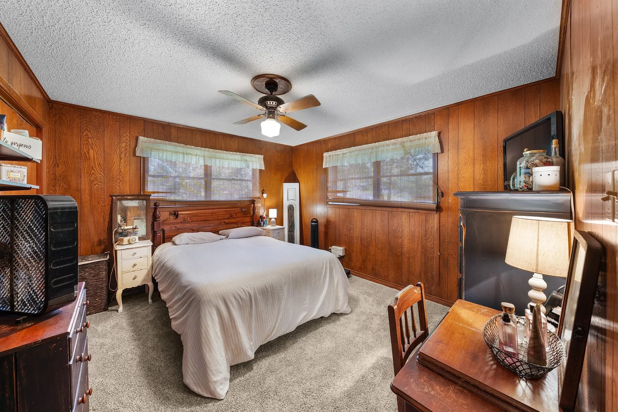Farm For Sale in Hunt County , 2341 FM 2649, Lone Oak, Texas 75453, 3 Bedroom, 2 Bathroom, 2 Garage spaces, 1,556 Sqft, built in 1970, mls#21342891, Real Estate Agent in Lone Oak, Homes For Sale in Hunt county, Homes For Sale in Lone Oak, Realtor in Lone Oak Texas, Real Estate Brokerage Independent Realty Texas, Luminita Cordes Realtor