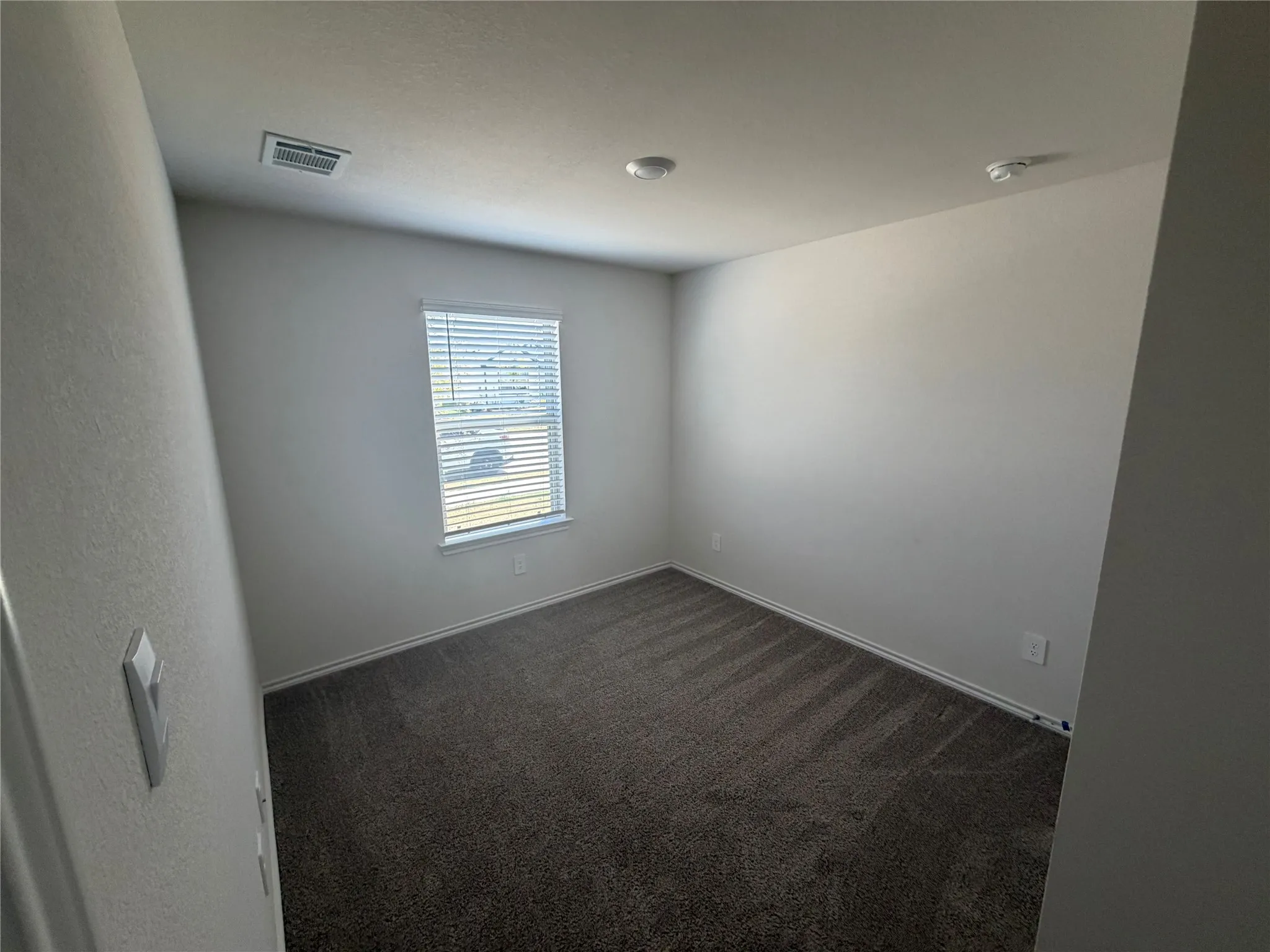 Single Family Residence For Rent in Denton County , 13125 Hideaway Lane, Providence Village, Texas 76227, 3 Bedroom, 2 Bathroom, 2 Garage spaces, 1,264 Sqft, built in 2024, mls#21352971, Real Estate Agent in Providence Village, Homes For Rent in Denton county, Homes For Rent in Providence Village, Realtor in Providence Village Texas, Real Estate Brokerage Independent Realty Texas, Luminita Cordes Realtor