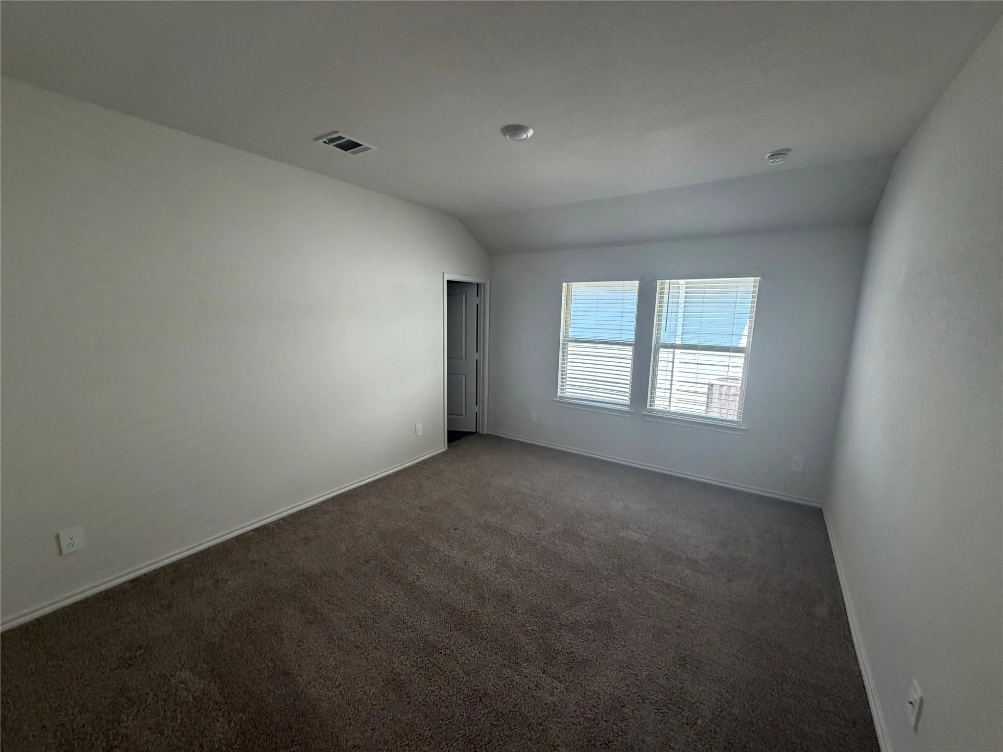 Single Family Residence For Rent in Denton County , 13125 Hideaway Lane, Providence Village, Texas 76227, 3 Bedroom, 2 Bathroom, 2 Garage spaces, 1,264 Sqft, built in 2024, mls#21352971, Real Estate Agent in Providence Village, Homes For Rent in Denton county, Homes For Rent in Providence Village, Realtor in Providence Village Texas, Real Estate Brokerage Independent Realty Texas, Luminita Cordes Realtor