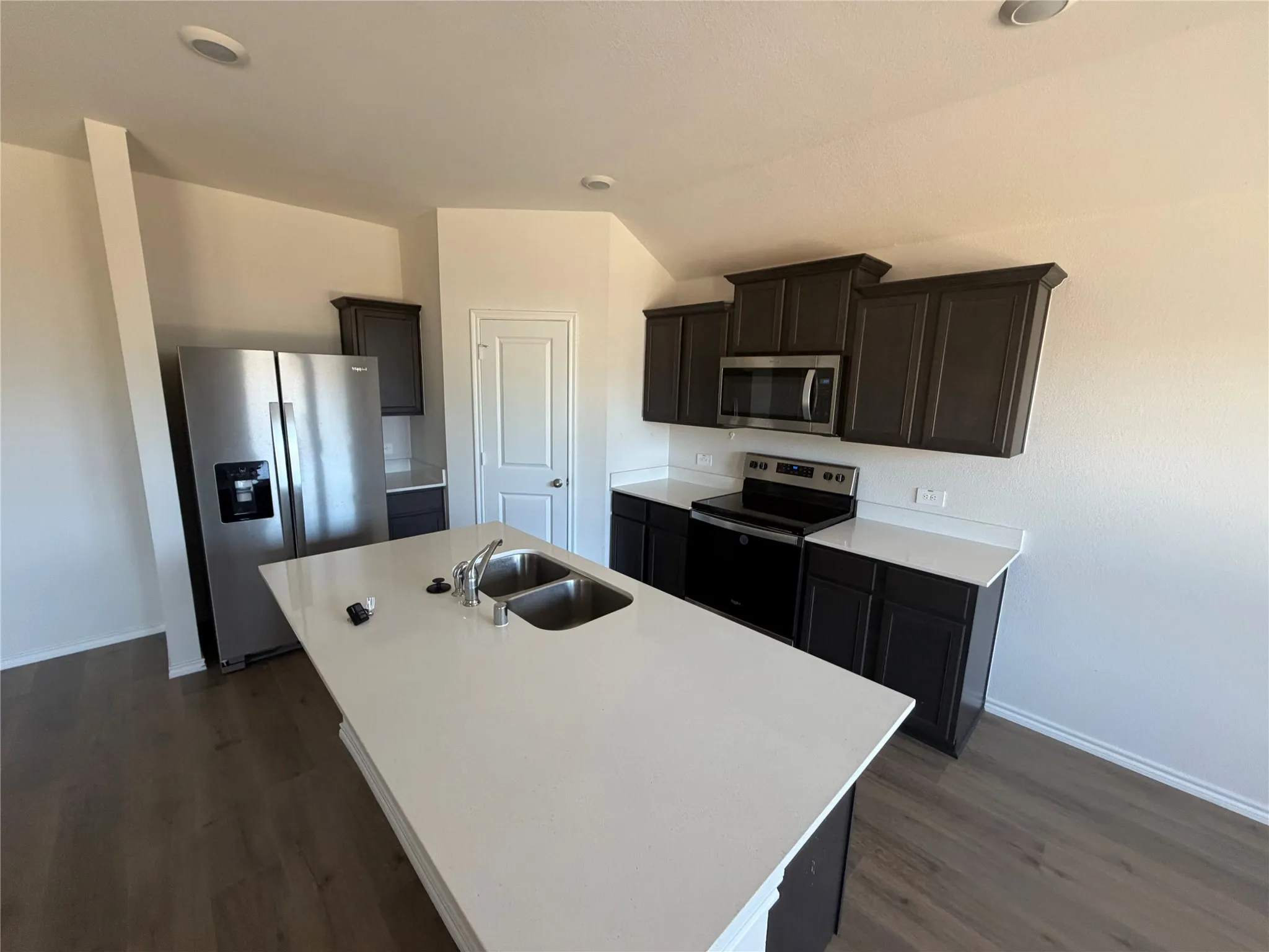 Single Family Residence For Rent in Denton County , 13125 Hideaway Lane, Providence Village, Texas 76227, 3 Bedroom, 2 Bathroom, 2 Garage spaces, 1,264 Sqft, built in 2024, mls#21352971, Real Estate Agent in Providence Village, Homes For Rent in Denton county, Homes For Rent in Providence Village, Realtor in Providence Village Texas, Real Estate Brokerage Independent Realty Texas, Luminita Cordes Realtor