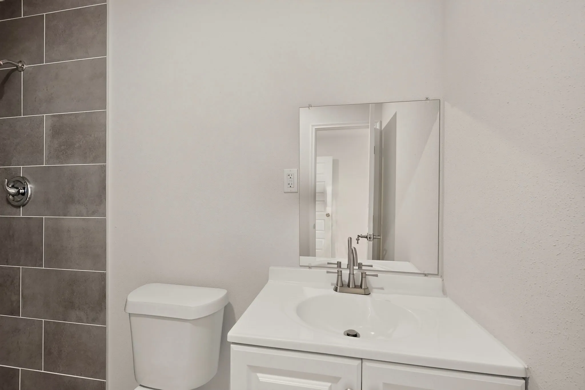Single Family Residence For Sale in Dallas County , 4911 Sandra Lynn Drive, Mesquite, Texas 75150, 4 Bedroom, 2 Bathroom, Garage spaces, 1,416 Sqft, built in 1960, mls#21351351, Real Estate Agent in Mesquite, Homes For Sale in Dallas county, Homes For Sale in Mesquite, Realtor in Mesquite Texas, Real Estate Brokerage Independent Realty Texas, Luminita Cordes Realtor