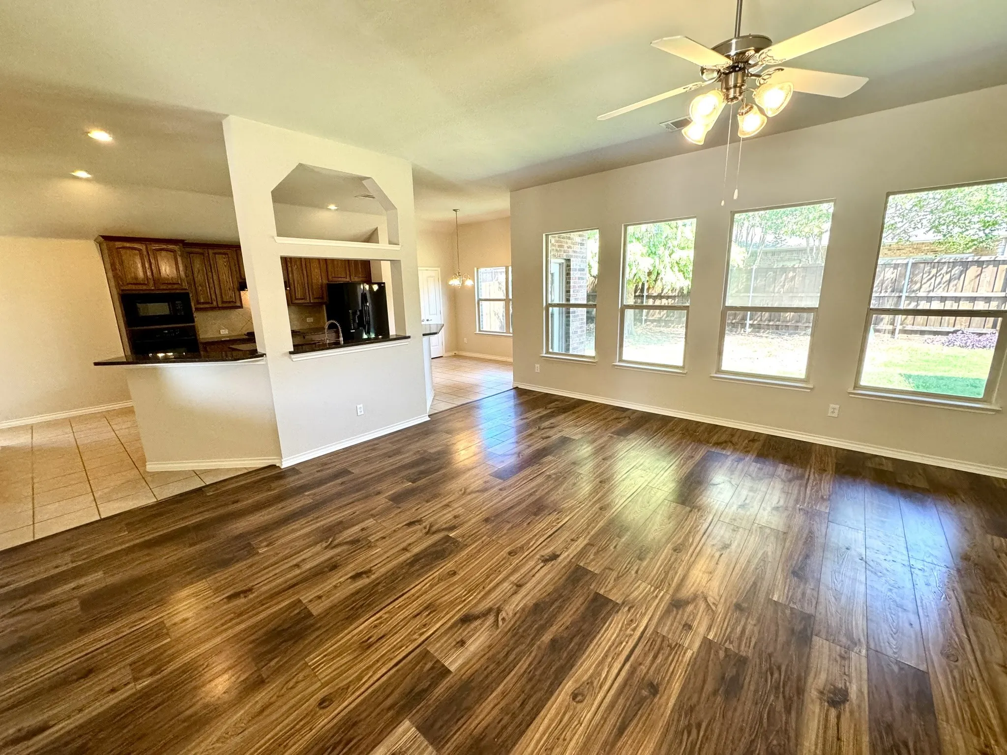 Single Family Residence For Rent in Collin County , 1703 Stonewick Drive, Allen, Texas 75002, 3 Bedroom, 2 Bathroom, 2 Garage spaces, 2,088 Sqft, built in 2008, mls#21351821, Real Estate Agent in Allen, Homes For Rent in Collin county, Homes For Rent in Allen, Realtor in Allen Texas, Real Estate Brokerage Independent Realty Texas, Luminita Cordes Realtor