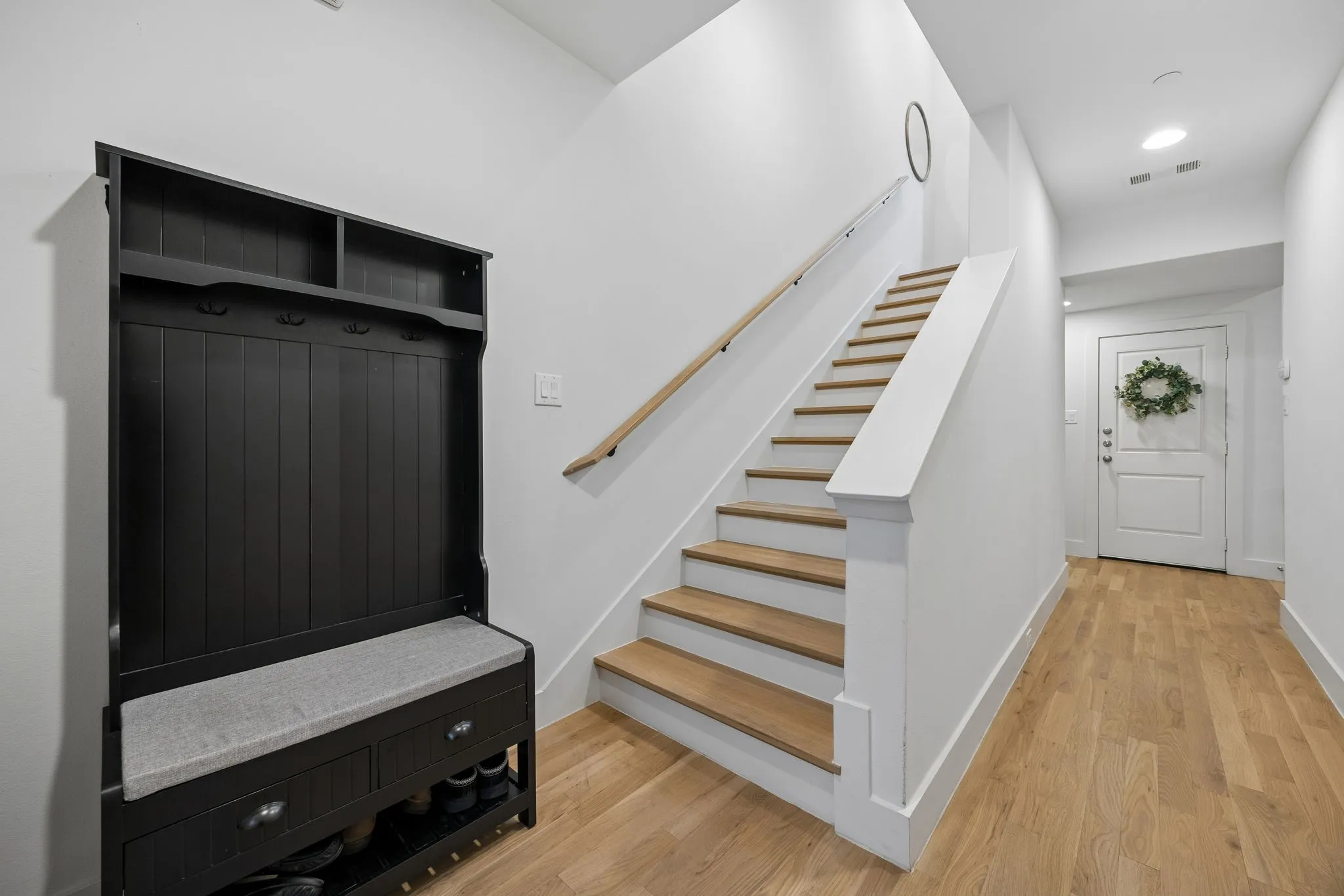 Condominium For Rent in Dallas County , 2715 Kimsey Drive 102, Dallas, Texas 75235, 2 Bedrooms, 3 Bathrooms, 2 Garage spaces, 1,888 Sqft, built in 2020, Price $4,500, mls#21335927, Real Estate Agent in Dallas, Homes For Rent in Dallas county, Homes For Rent in Dallas, Realtor in Dallas Texas, Real Estate Brokerage Independent Realty Texas, Luminita Cordes Realtor