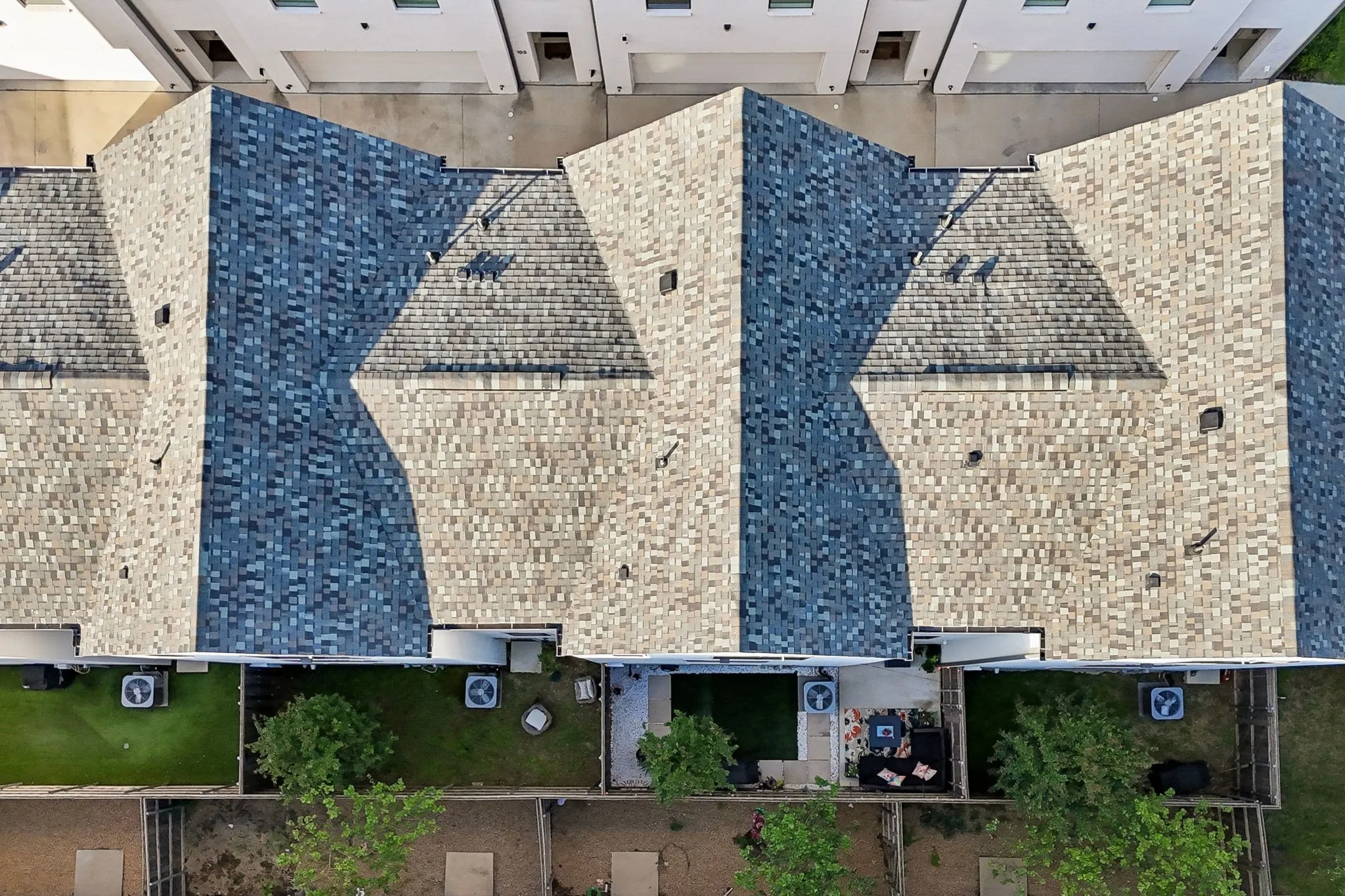 Condominium For Rent in Dallas County , 2715 Kimsey Drive 102, Dallas, Texas 75235, 2 Bedrooms, 3 Bathrooms, 2 Garage spaces, 1,888 Sqft, built in 2020, Price $4,500, mls#21335927, Real Estate Agent in Dallas, Homes For Rent in Dallas county, Homes For Rent in Dallas, Realtor in Dallas Texas, Real Estate Brokerage Independent Realty Texas, Luminita Cordes Realtor