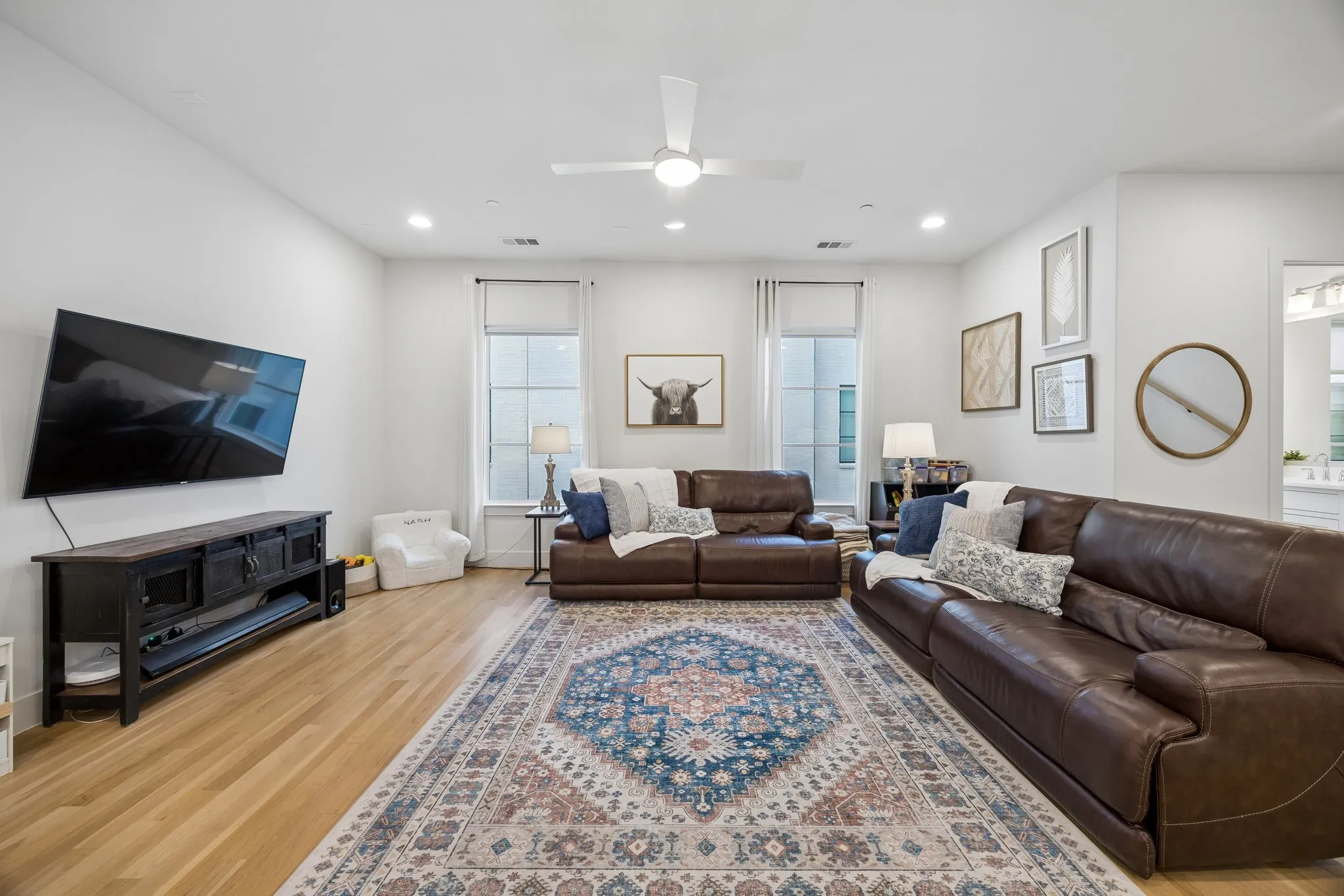 Condominium For Rent in Dallas County , 2715 Kimsey Drive 102, Dallas, Texas 75235, 2 Bedrooms, 3 Bathrooms, 2 Garage spaces, 1,888 Sqft, built in 2020, Price $4,500, mls#21335927, Real Estate Agent in Dallas, Homes For Rent in Dallas county, Homes For Rent in Dallas, Realtor in Dallas Texas, Real Estate Brokerage Independent Realty Texas, Luminita Cordes Realtor