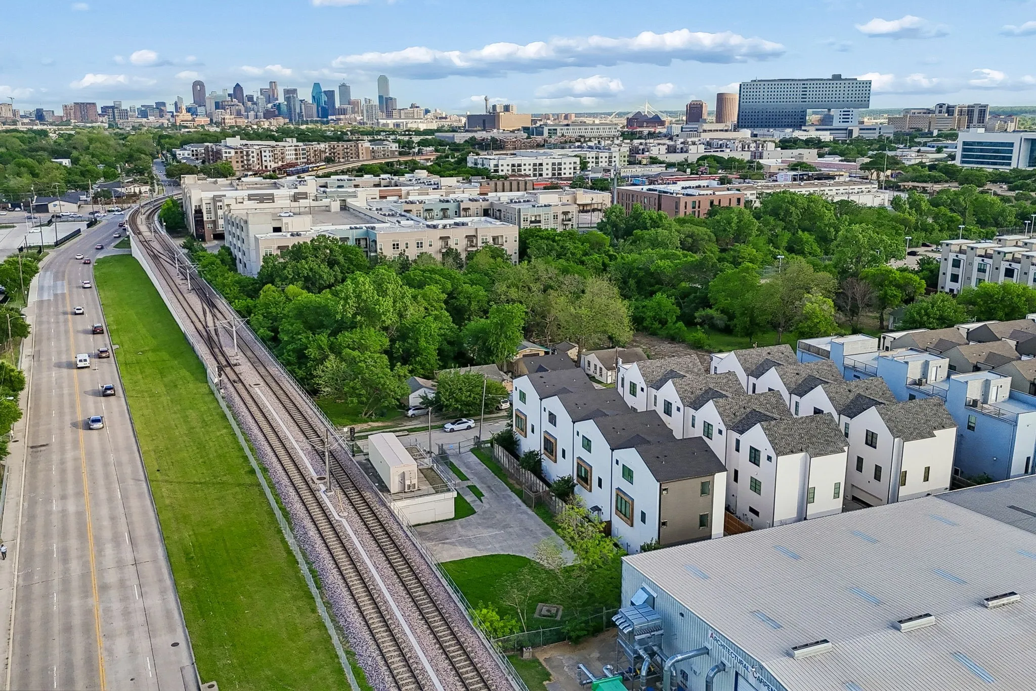 Condominium For Rent in Dallas County , 2715 Kimsey Drive 102, Dallas, Texas 75235, 2 Bedrooms, 3 Bathrooms, 2 Garage spaces, 1,888 Sqft, built in 2020, Price $4,500, mls#21335927, Real Estate Agent in Dallas, Homes For Rent in Dallas county, Homes For Rent in Dallas, Realtor in Dallas Texas, Real Estate Brokerage Independent Realty Texas, Luminita Cordes Realtor