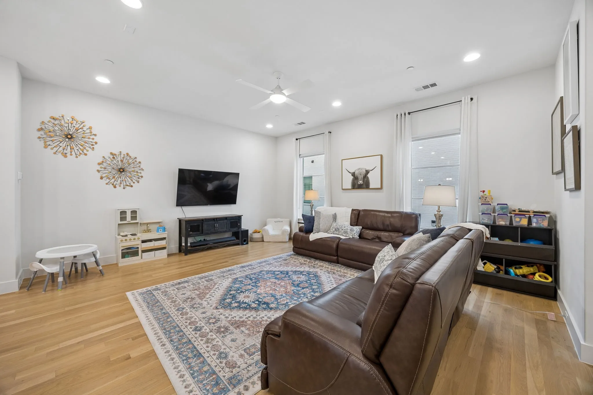Condominium For Rent in Dallas County , 2715 Kimsey Drive 102, Dallas, Texas 75235, 2 Bedrooms, 3 Bathrooms, 2 Garage spaces, 1,888 Sqft, built in 2020, Price $4,500, mls#21335927, Real Estate Agent in Dallas, Homes For Rent in Dallas county, Homes For Rent in Dallas, Realtor in Dallas Texas, Real Estate Brokerage Independent Realty Texas, Luminita Cordes Realtor