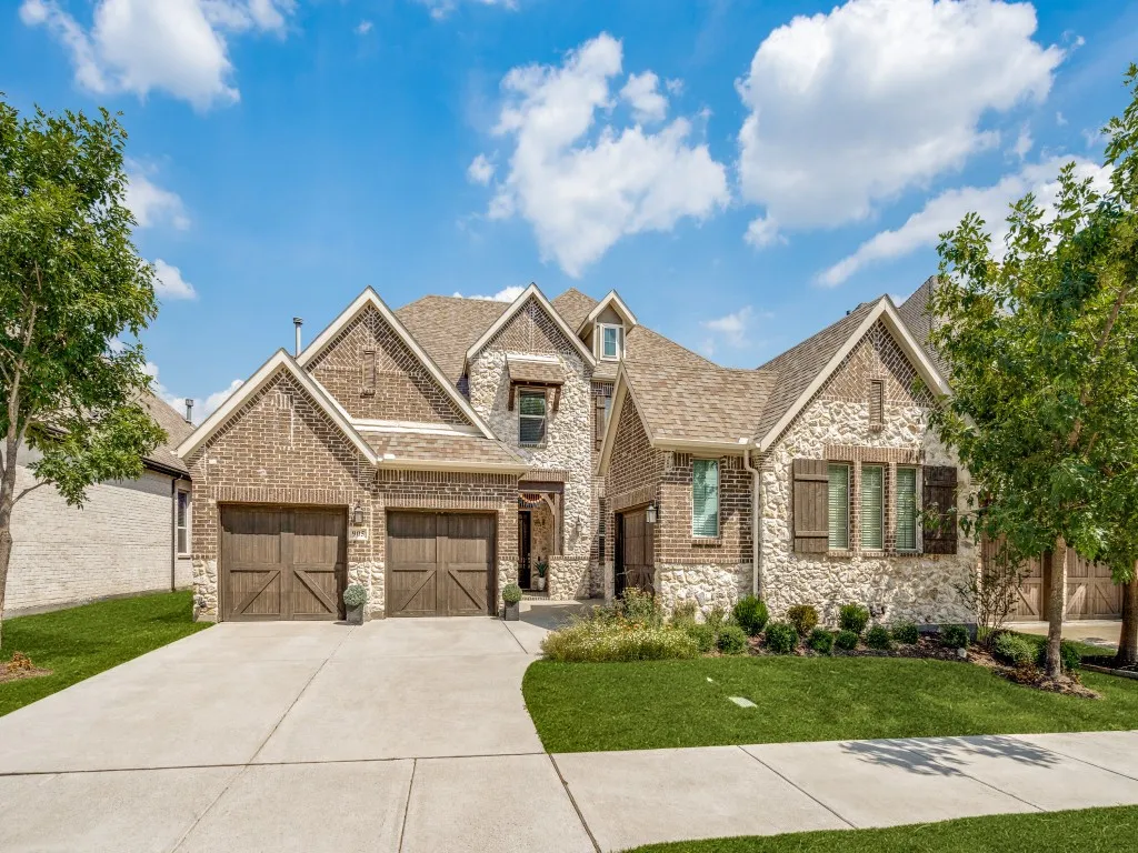Single Family Residence For Rent in Collin County , 905 Asbury Drive, Allen, Texas 75013, 4 Bedroom, 6 Bathroom, 3 Garage spaces, 4,179 Sqft, built in 2020, mls#21352938, Real Estate Agent in Allen, Homes For Rent in Collin county, Homes For Rent in Allen, Realtor in Allen Texas, Real Estate Brokerage Independent Realty Texas, Luminita Cordes Realtor