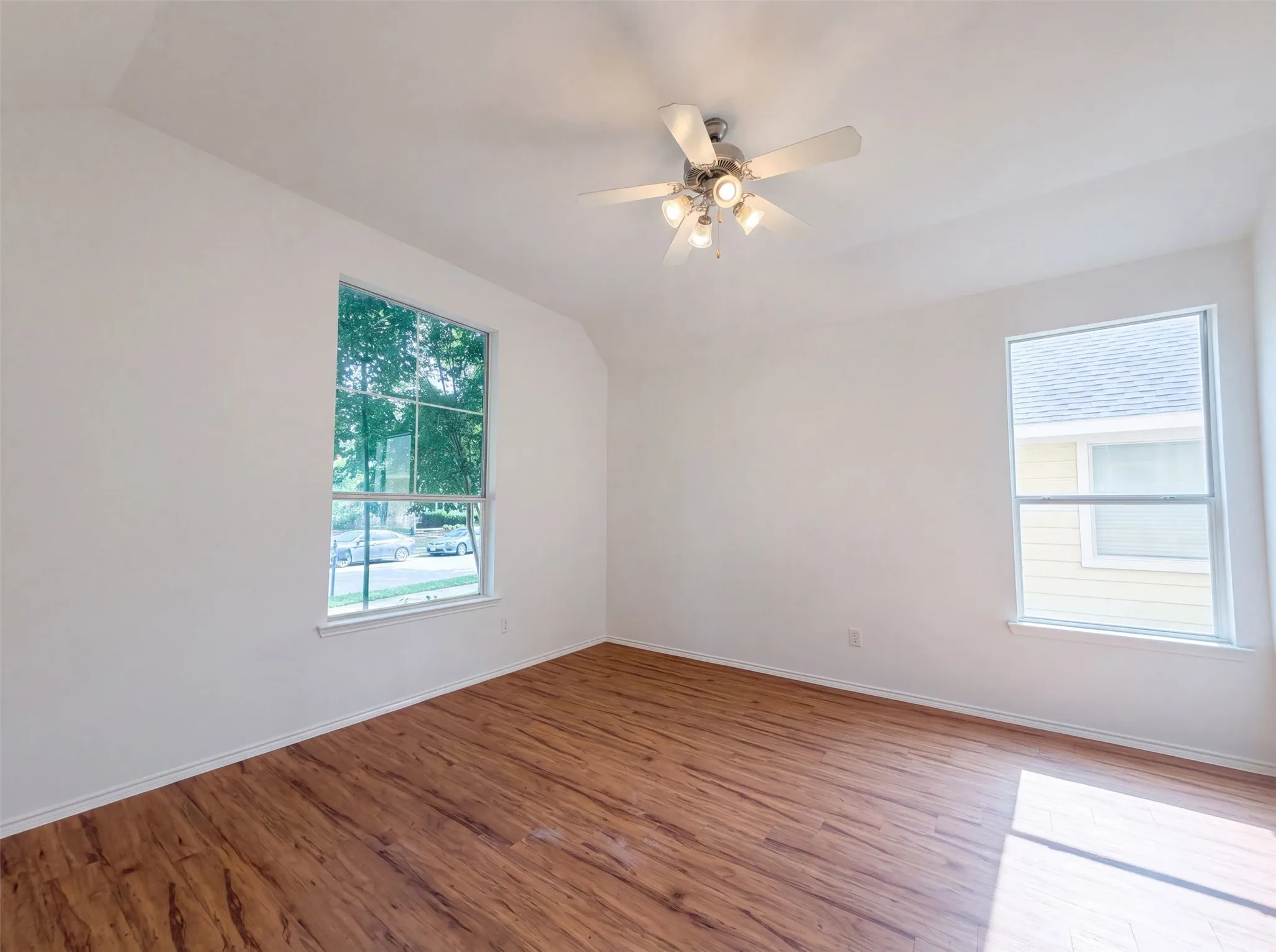 Single Family Residence For Sale in Denton County , 10312 Franklin Drive, Providence Village, Texas 76227, 4 Bedroom, 3 Bathroom, 2 Garage spaces, 2,010 Sqft, built in 2005, mls#21353005, Real Estate Agent in Providence Village, Homes For Sale in Denton county, Homes For Sale in Providence Village, Realtor in Providence Village Texas, Real Estate Brokerage Independent Realty Texas, Luminita Cordes Realtor