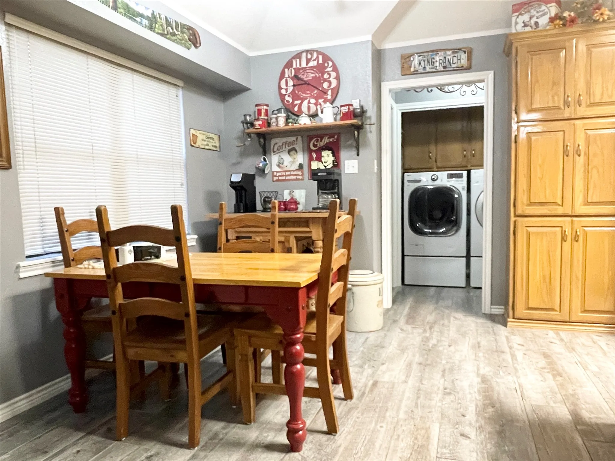 Single Family Residence For Sale in Erath County , 634 Maplewood Drive, Stephenville, Texas 76401, 3 Bedroom, 2 Bathroom, 2 Garage spaces, 1,689 Sqft, built in 2001, mls#21347895, Real Estate Agent in Stephenville, Homes For Sale in Erath county, Homes For Sale in Stephenville, Realtor in Stephenville Texas, Real Estate Brokerage Independent Realty Texas, Luminita Cordes Realtor