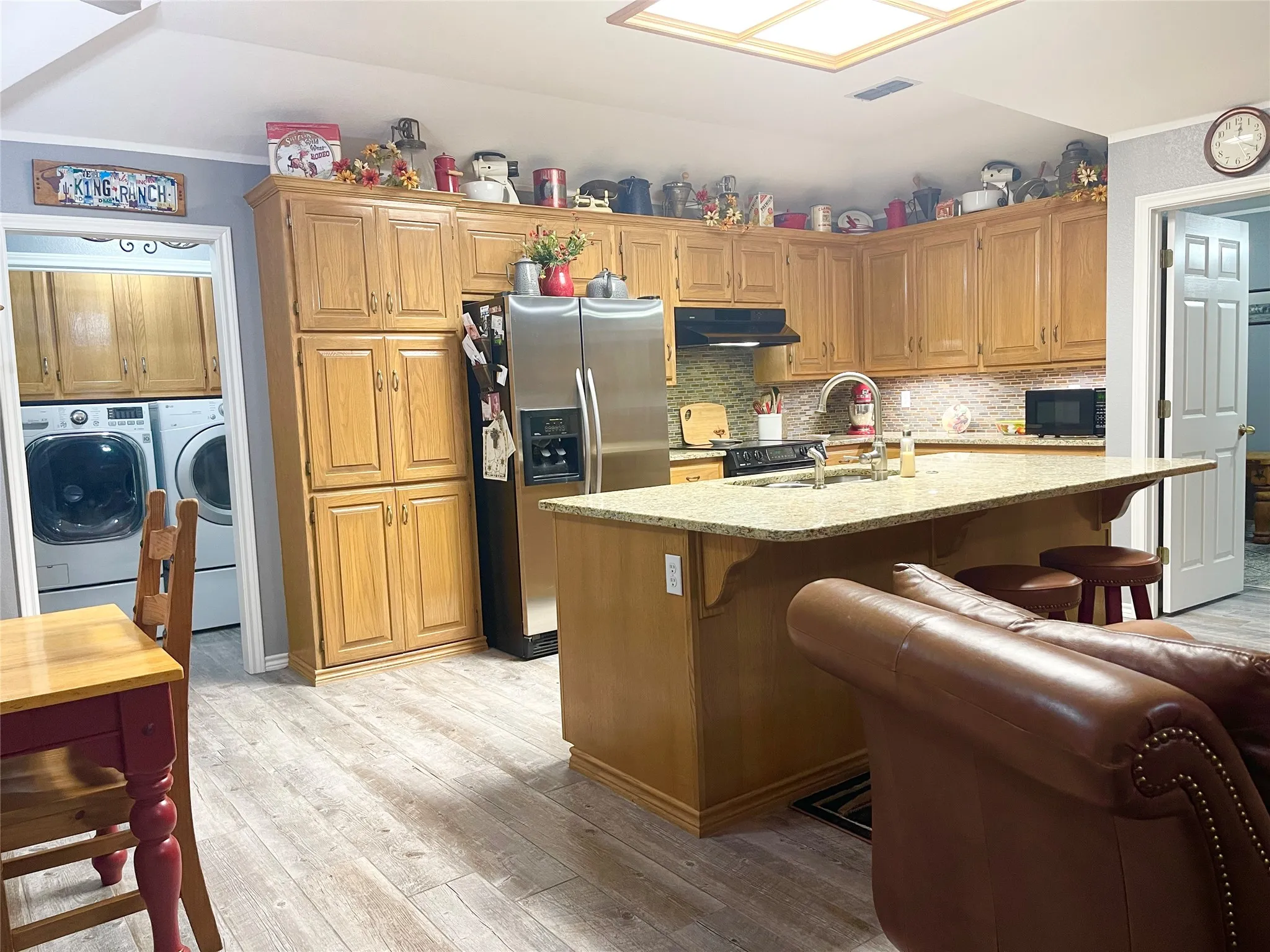 Single Family Residence For Sale in Erath County , 634 Maplewood Drive, Stephenville, Texas 76401, 3 Bedroom, 2 Bathroom, 2 Garage spaces, 1,689 Sqft, built in 2001, mls#21347895, Real Estate Agent in Stephenville, Homes For Sale in Erath county, Homes For Sale in Stephenville, Realtor in Stephenville Texas, Real Estate Brokerage Independent Realty Texas, Luminita Cordes Realtor