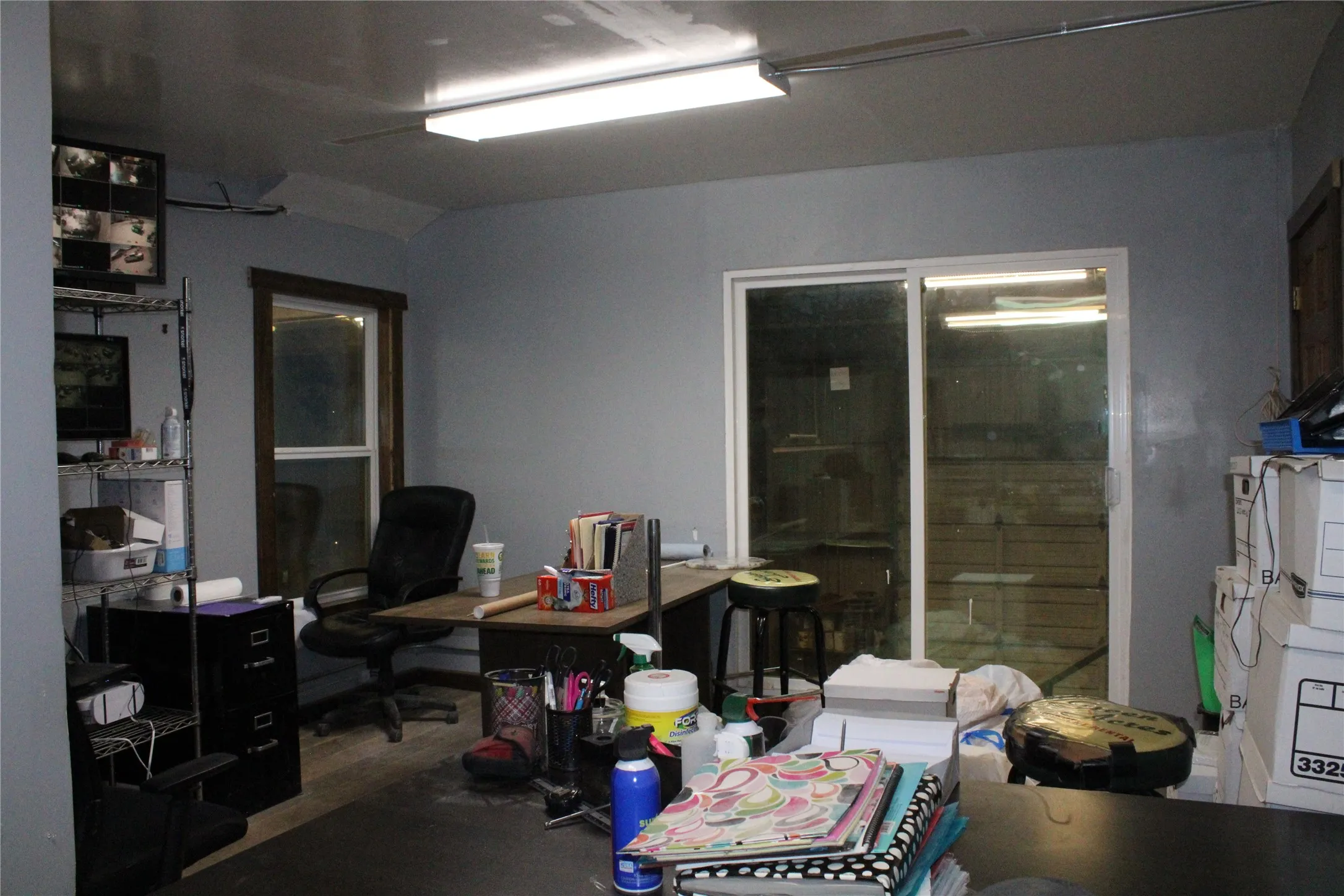 Business For Rent in Brown County , 1100 RIVERSIDE, Brownwood, Texas 76801, 0, 0, Garage spaces, 3,000 Sqft, built in 0, Price $5,500, mls#21352304, Real Estate Agent in Brownwood, Homes For Rent in Brown county, Homes For Rent in Brownwood, Realtor in Brownwood Texas, Real Estate Brokerage Independent Realty Texas, Luminita Cordes Realtor
