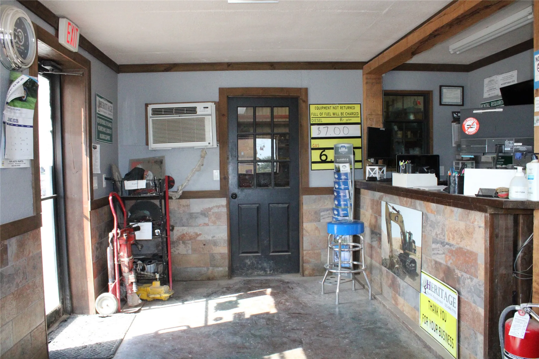 Business For Rent in Brown County , 1100 RIVERSIDE, Brownwood, Texas 76801, 0, 0, Garage spaces, 3,000 Sqft, built in 0, Price $5,500, mls#21352304, Real Estate Agent in Brownwood, Homes For Rent in Brown county, Homes For Rent in Brownwood, Realtor in Brownwood Texas, Real Estate Brokerage Independent Realty Texas, Luminita Cordes Realtor