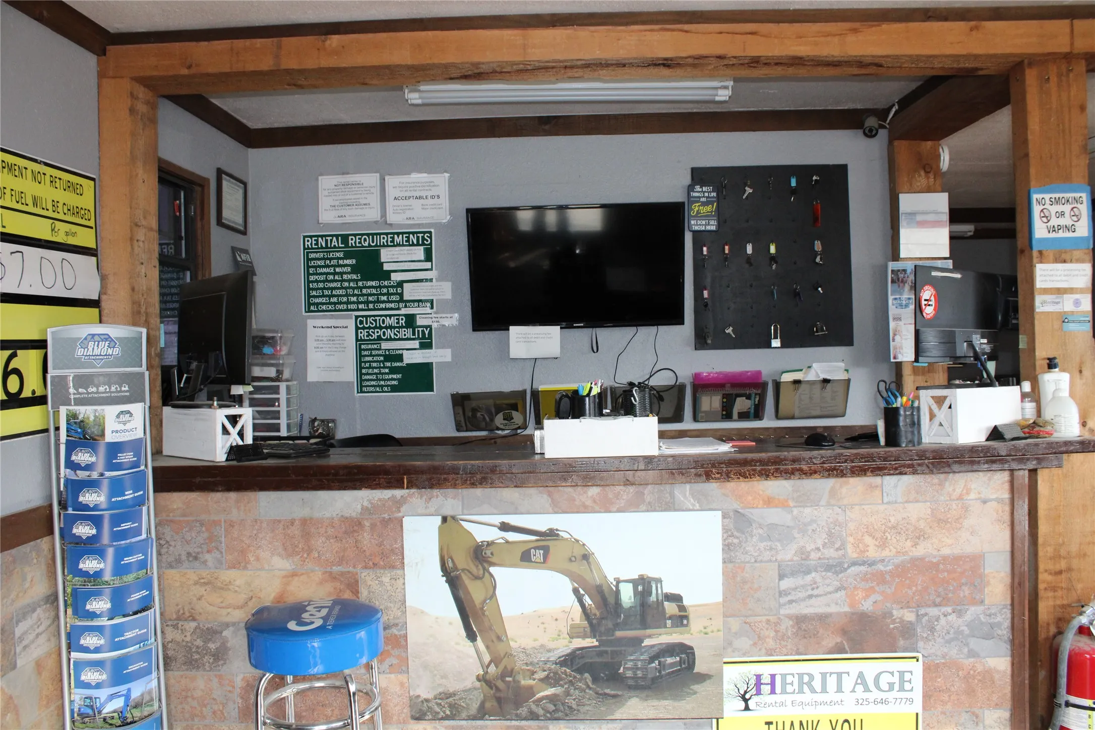Business For Rent in Brown County , 1100 RIVERSIDE, Brownwood, Texas 76801, 0, 0, Garage spaces, 3,000 Sqft, built in 0, Price $5,500, mls#21352304, Real Estate Agent in Brownwood, Homes For Rent in Brown county, Homes For Rent in Brownwood, Realtor in Brownwood Texas, Real Estate Brokerage Independent Realty Texas, Luminita Cordes Realtor