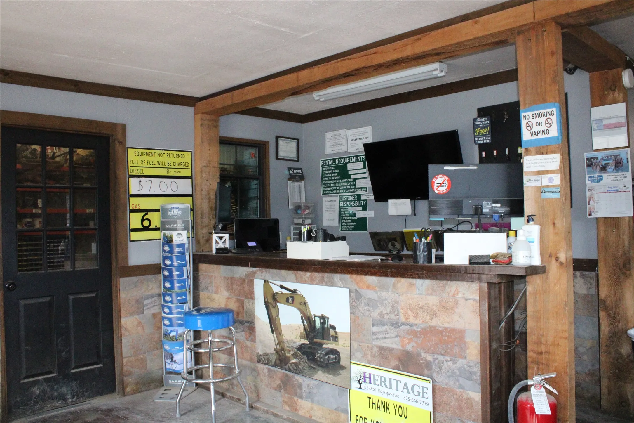 Business For Rent in Brown County , 1100 RIVERSIDE, Brownwood, Texas 76801, 0, 0, Garage spaces, 3,000 Sqft, built in 0, Price $5,500, mls#21352304, Real Estate Agent in Brownwood, Homes For Rent in Brown county, Homes For Rent in Brownwood, Realtor in Brownwood Texas, Real Estate Brokerage Independent Realty Texas, Luminita Cordes Realtor