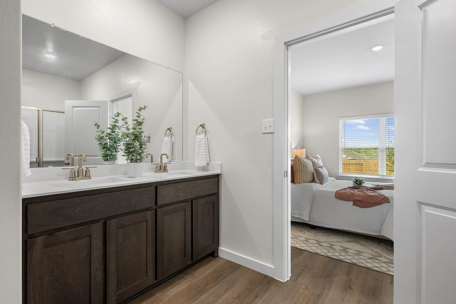 Single Family Residence For Rent in Tarrant County , 936 Cawthorne Trail, Fort Worth, Texas 76108, 3 Bedroom, 2 Bathroom, 2 Garage spaces, 1,376 Sqft, built in 2026, mls#21353025, Real Estate Agent in Fort Worth, Homes For Rent in Tarrant county, Homes For Rent in Fort Worth, Realtor in Fort Worth Texas, Real Estate Brokerage Independent Realty Texas, Luminita Cordes Realtor