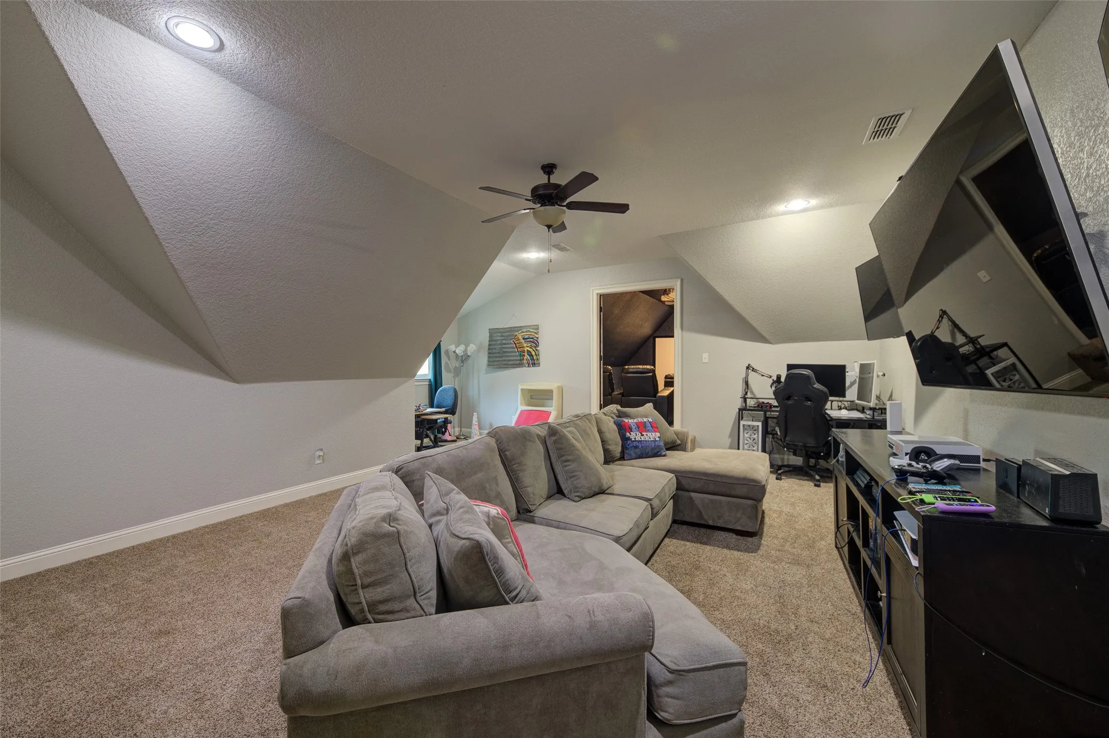 Farm For Sale in Wise County , 9199 Farm to Market 1810, Chico, Texas 76431, 6 Bedrooms, 6 Bathrooms, 5 Garage spaces, 7,140 Sqft, built in 2016, Price $1,920,000, mls#21352441, Real Estate Agent in Chico, Homes For Sale in Wise county, Homes For Sale in Chico, Realtor in Chico Texas, Real Estate Brokerage Independent Realty Texas, Luminita Cordes Realtor