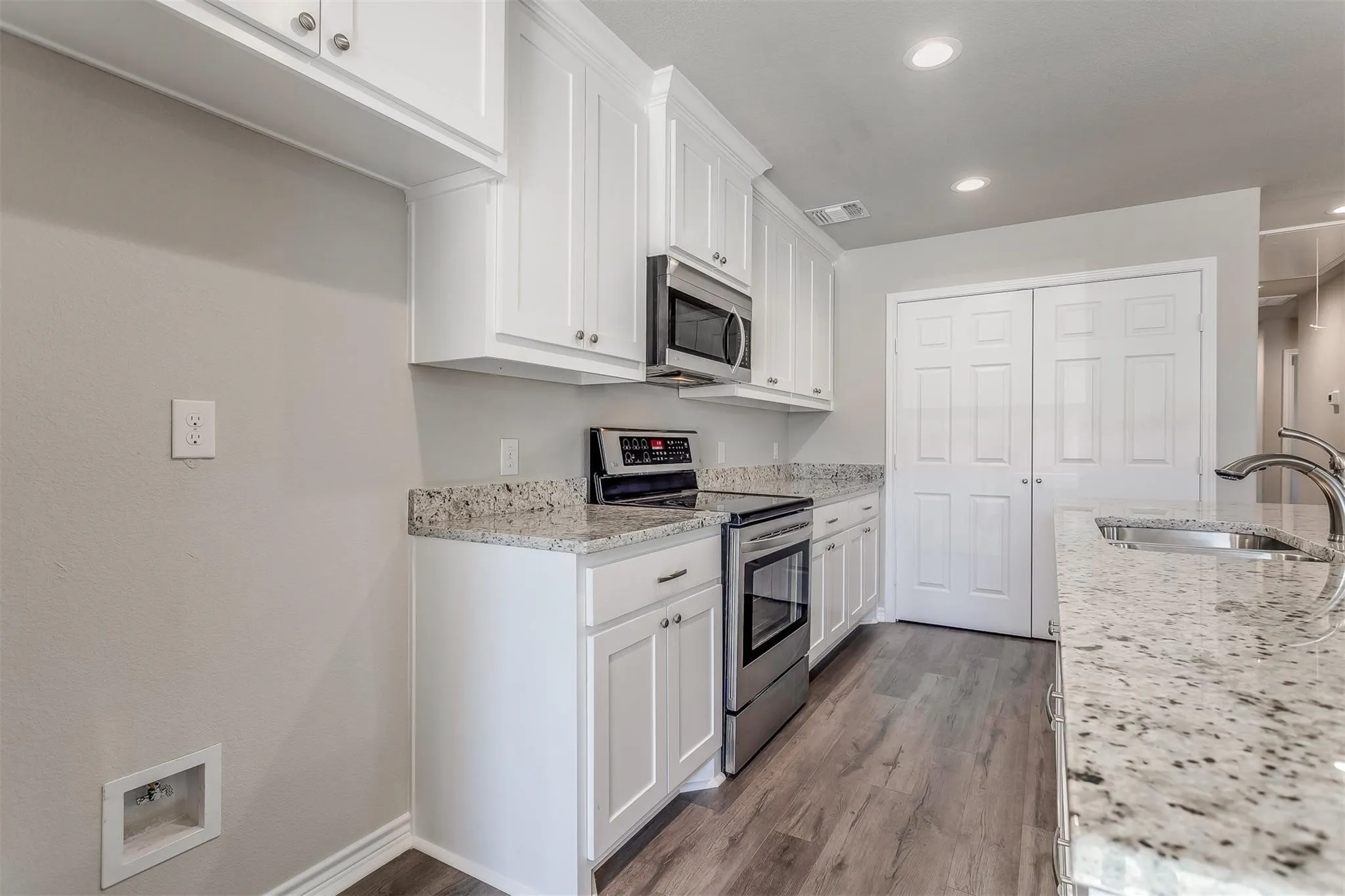 Quadruplex For Sale in Ellis County , 131-139 Houston Street, Italy, Texas 76651, 12 Bedroom, 8 Bathroom, Garage spaces, 5,000 Sqft, built in 2020, mls#21343744, Real Estate Agent in Italy, Homes For Sale in Ellis county, Homes For Sale in Italy, Realtor in Italy Texas, Real Estate Brokerage Independent Realty Texas, Luminita Cordes Realtor