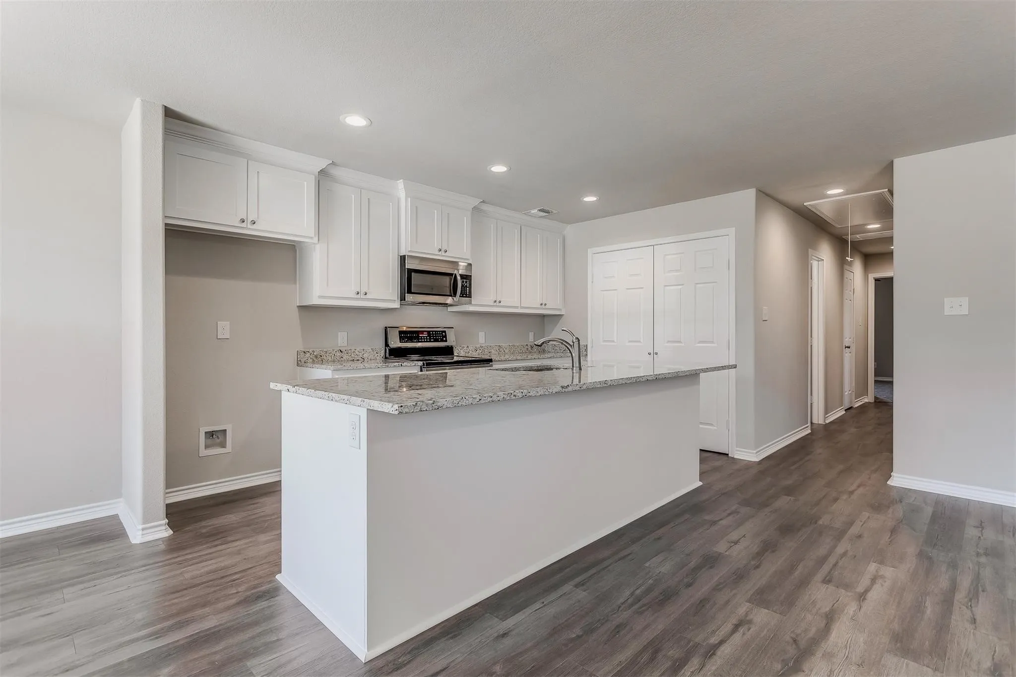 Quadruplex For Sale in Ellis County , 131-139 Houston Street, Italy, Texas 76651, 12 Bedroom, 8 Bathroom, Garage spaces, 5,000 Sqft, built in 2020, mls#21343744, Real Estate Agent in Italy, Homes For Sale in Ellis county, Homes For Sale in Italy, Realtor in Italy Texas, Real Estate Brokerage Independent Realty Texas, Luminita Cordes Realtor