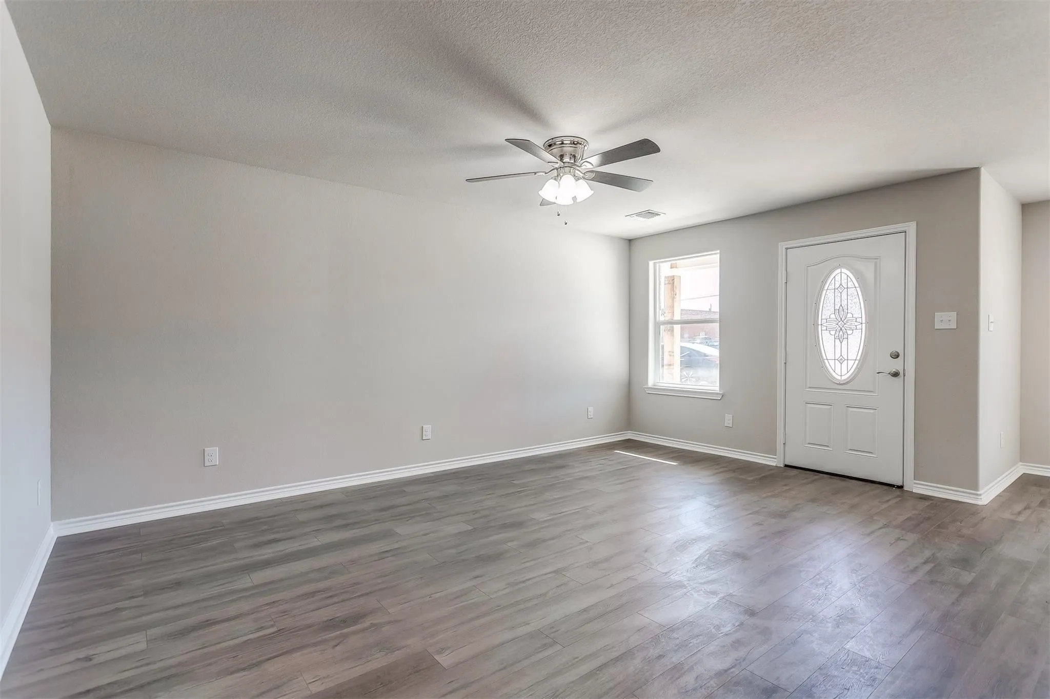 Quadruplex For Sale in Ellis County , 131-139 Houston Street, Italy, Texas 76651, 12 Bedroom, 8 Bathroom, Garage spaces, 5,000 Sqft, built in 2020, mls#21343744, Real Estate Agent in Italy, Homes For Sale in Ellis county, Homes For Sale in Italy, Realtor in Italy Texas, Real Estate Brokerage Independent Realty Texas, Luminita Cordes Realtor